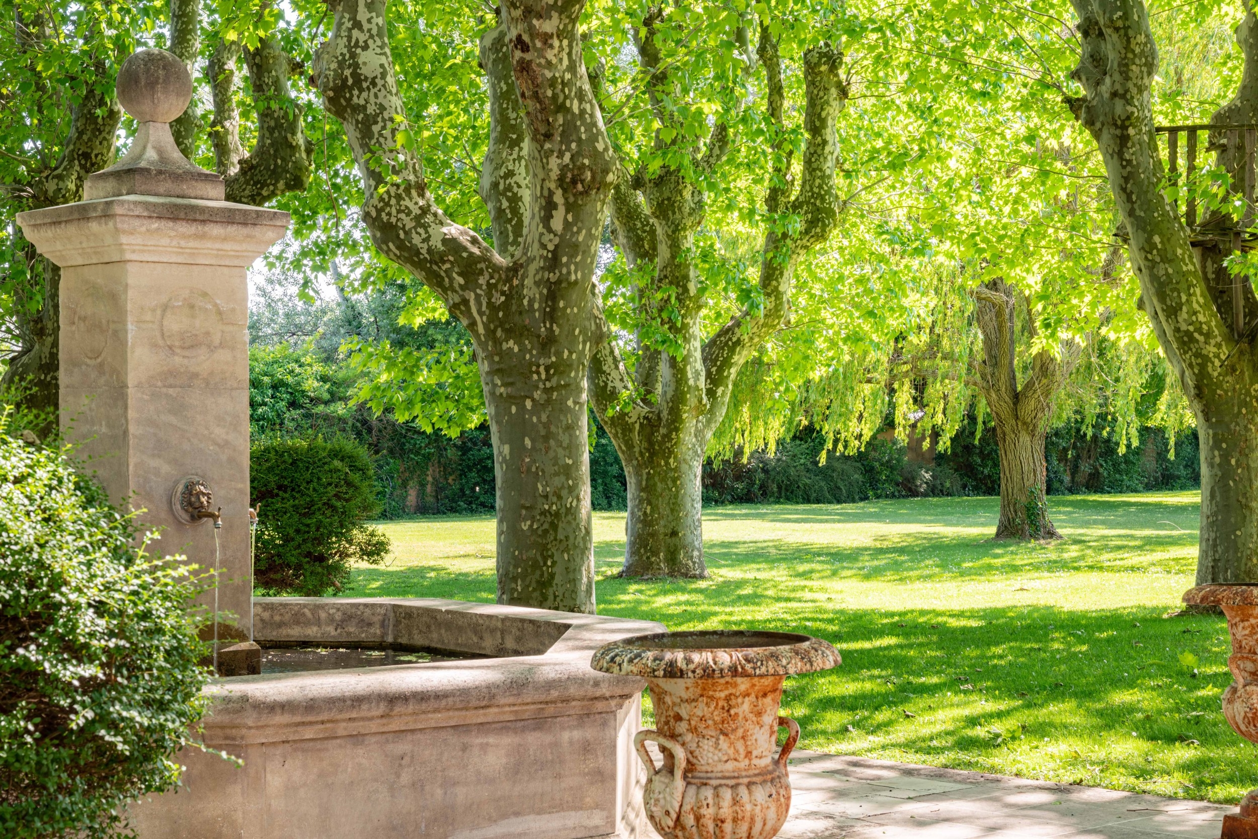  Exceptional estate of 1300 m² for sale in Aix-en-Provence. - 物件實景