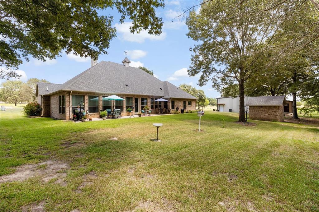 Lindale, Texas, 75771, United States, 4 Bedrooms Bedrooms, ,4 BathroomsBathrooms,Residential,For Sale,1903867