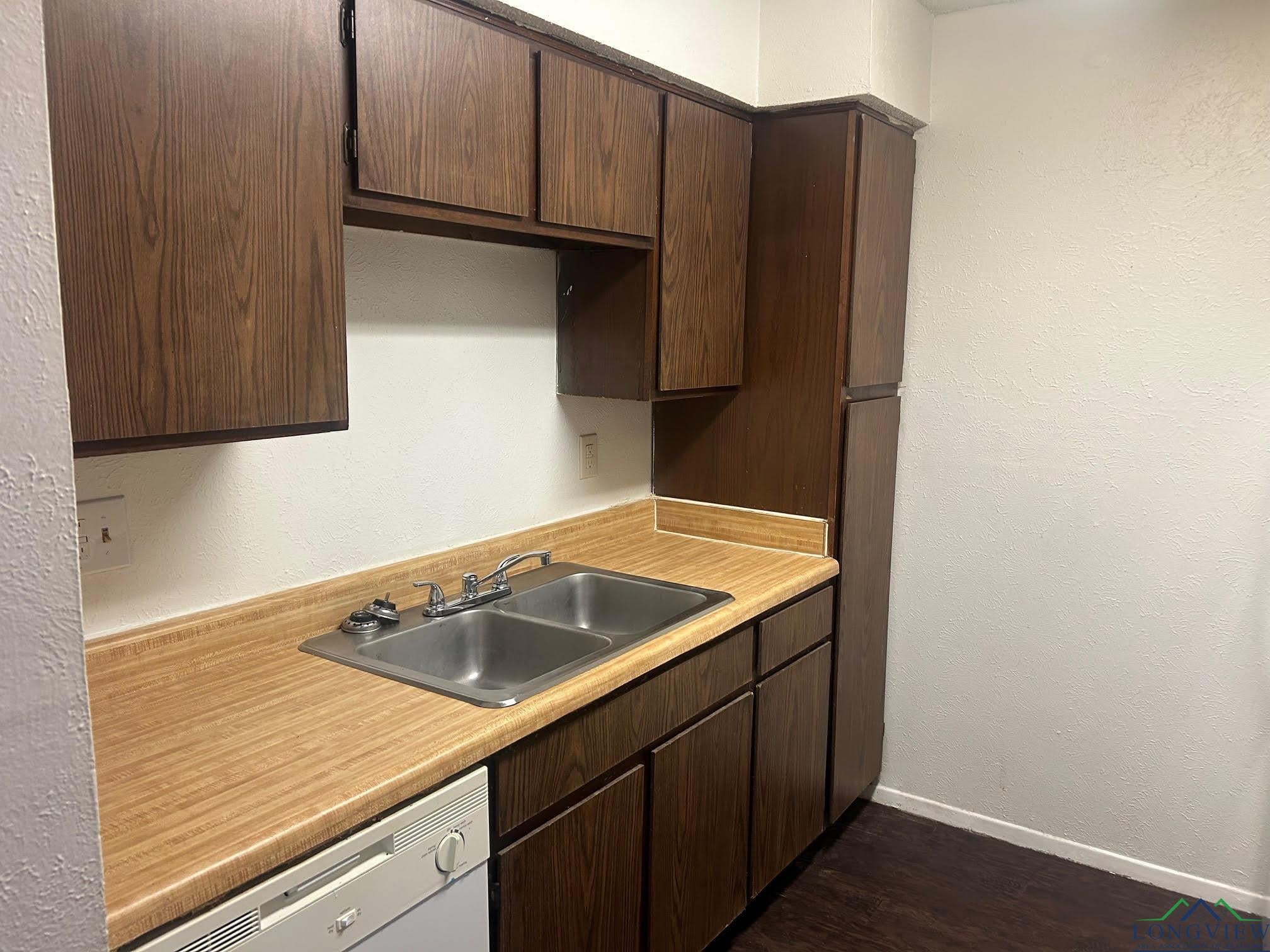 Marshall, Texas, 75670, United States, ,Residential,For Sale,1823446