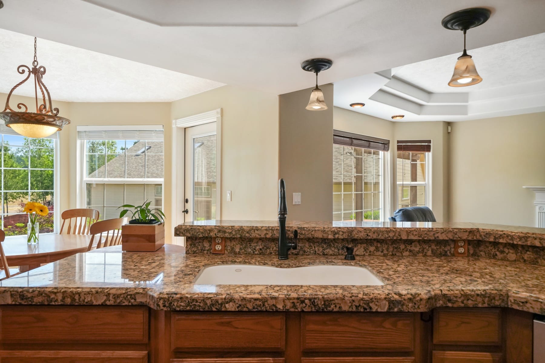  37310 Fawn DR Lebanon, OR 97355 - 物件實景