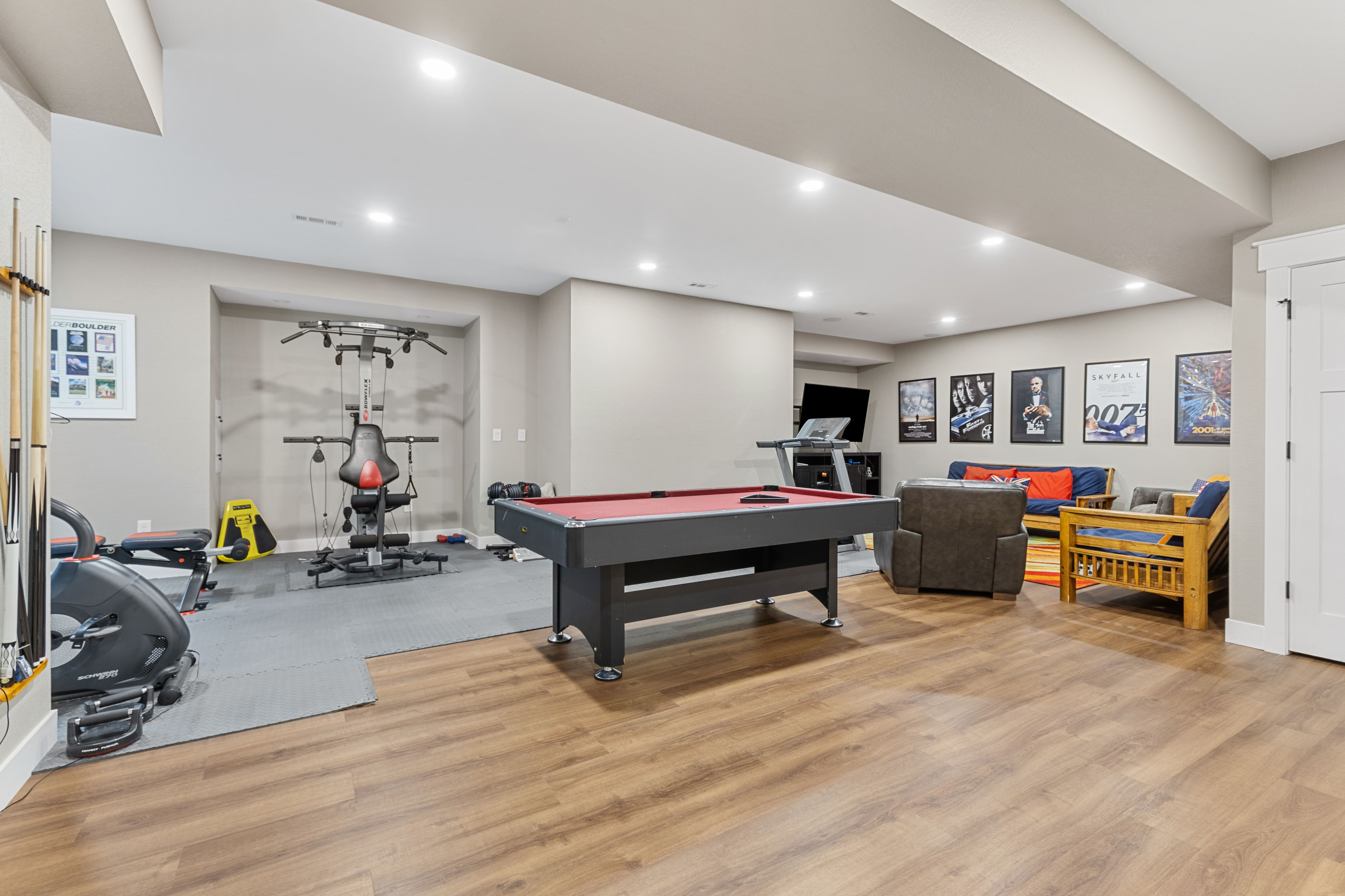  Amazing Opportunity For Multigenerational Living - 物件實景