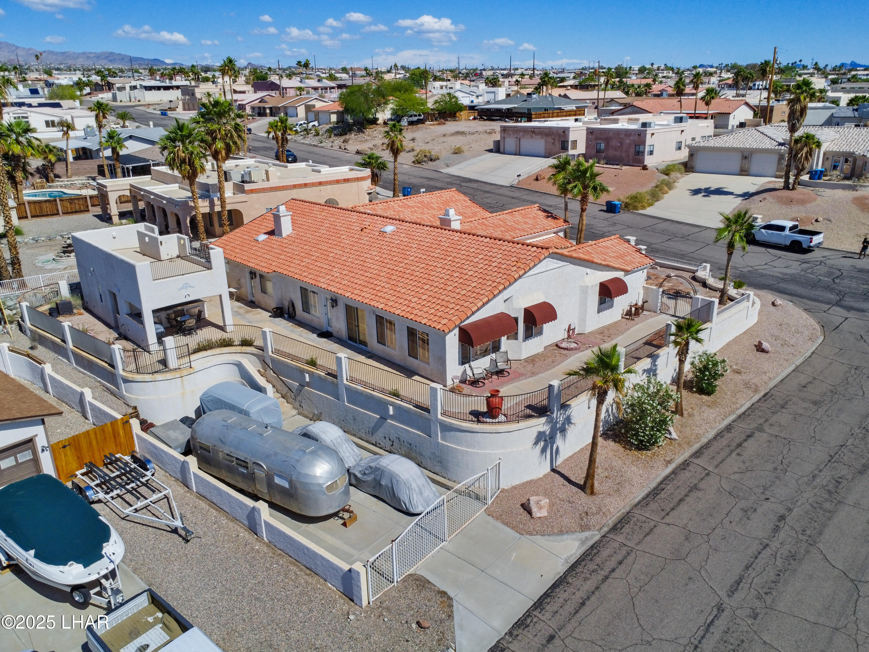 Lake Havasu City, Arizona, 86404, United States, 4 Bedrooms Bedrooms, ,4 BathroomsBathrooms,Residential,For Sale,1818242