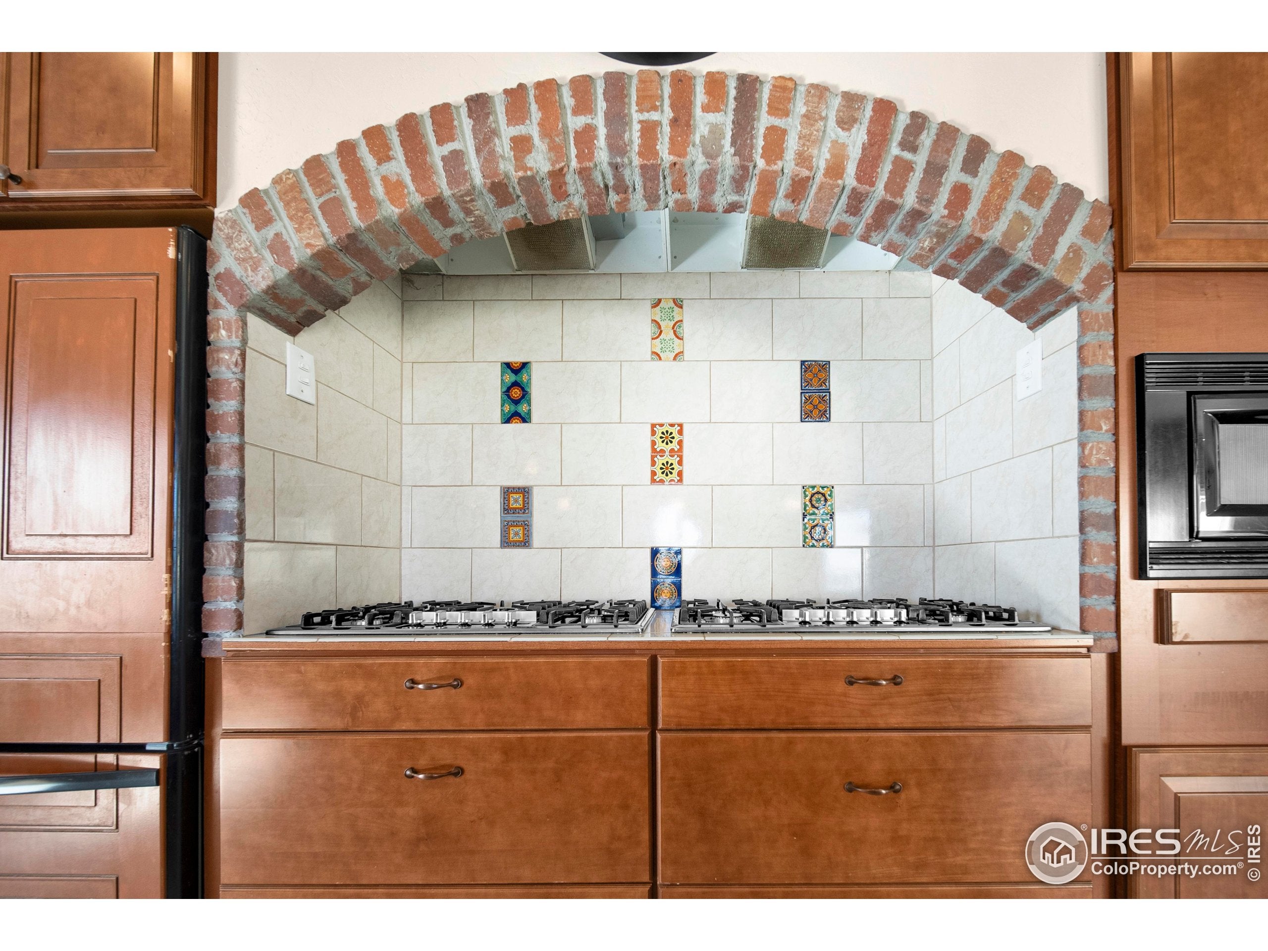 Fort Morgan, Colorado, 80701, United States, 3 Bedrooms Bedrooms, ,4 BathroomsBathrooms,Residential,For Sale,1982618