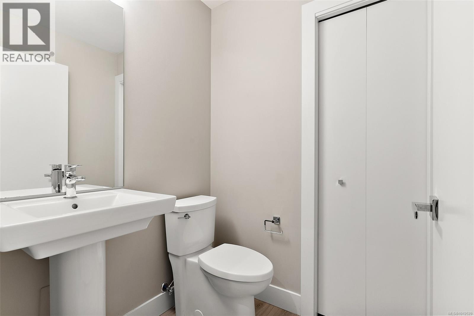 SOOKE, British Columbia, V9Z 0Z1, CA, 3 Bedrooms Bedrooms, ,3 BathroomsBathrooms,Residential,For Sale,1949491