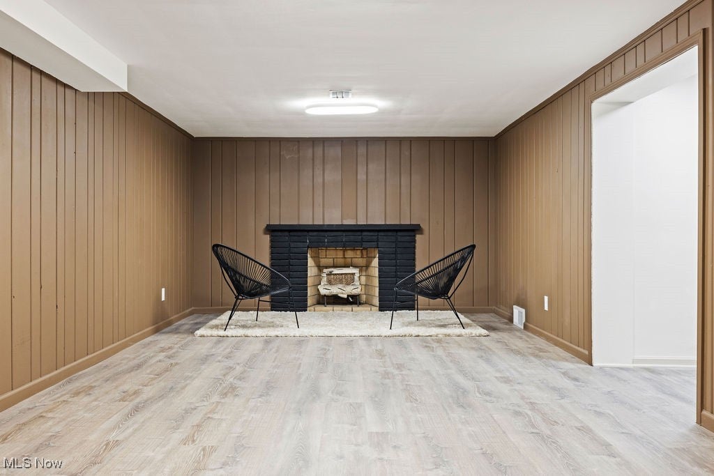 Shaker Heights, Ohio, 44122, United States, 5 Bedrooms Bedrooms, ,5 BathroomsBathrooms,Residential,For Sale,1899466