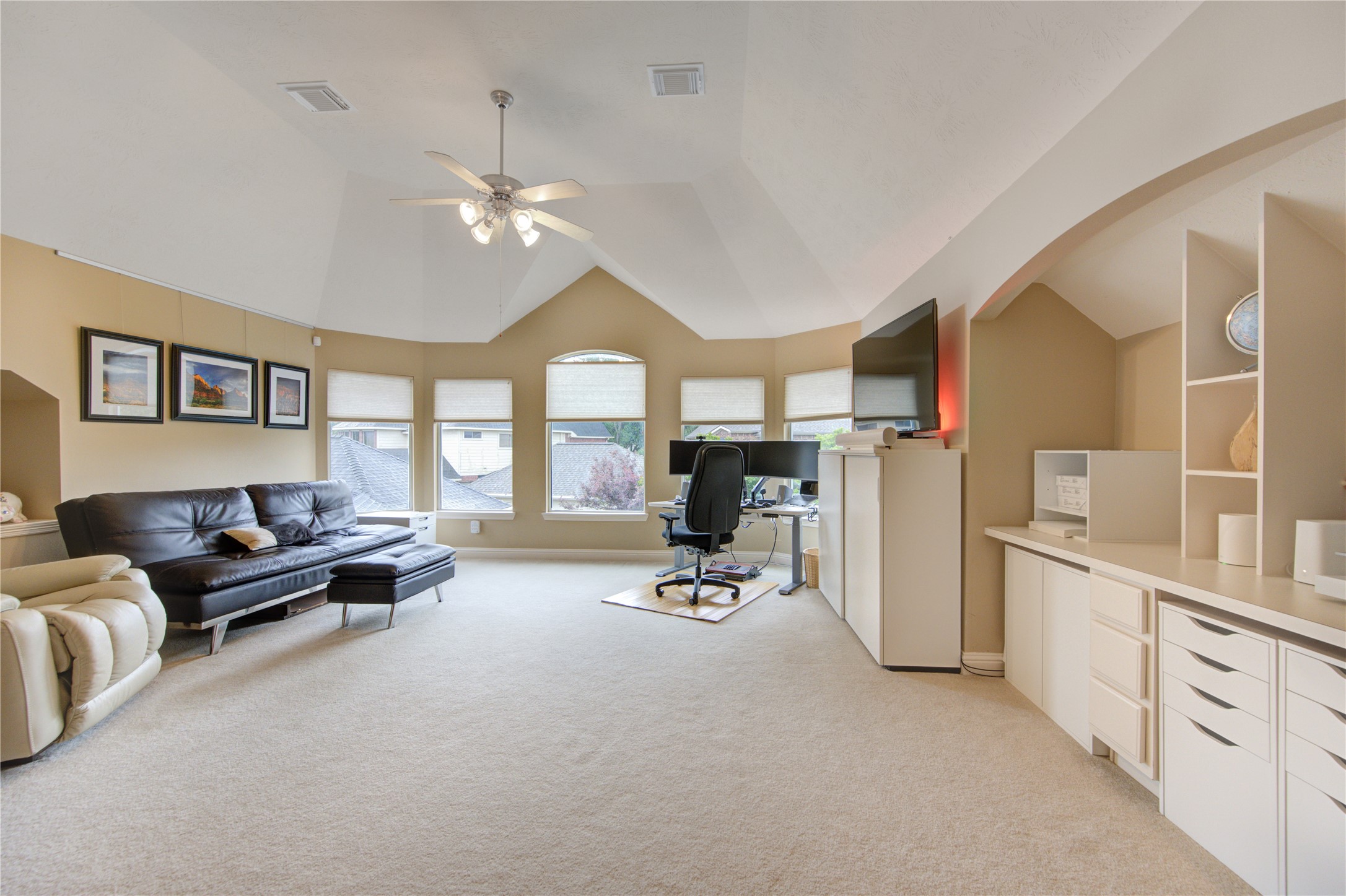  18 Arbor Bend Drive - 物件實景