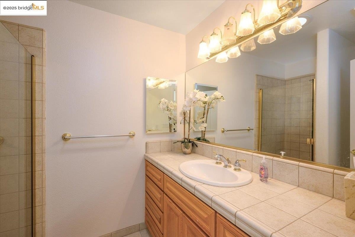 Twain Harte, California, 95383, United States, 3 Bedrooms Bedrooms, ,3 BathroomsBathrooms,Residential,For Sale,1978195