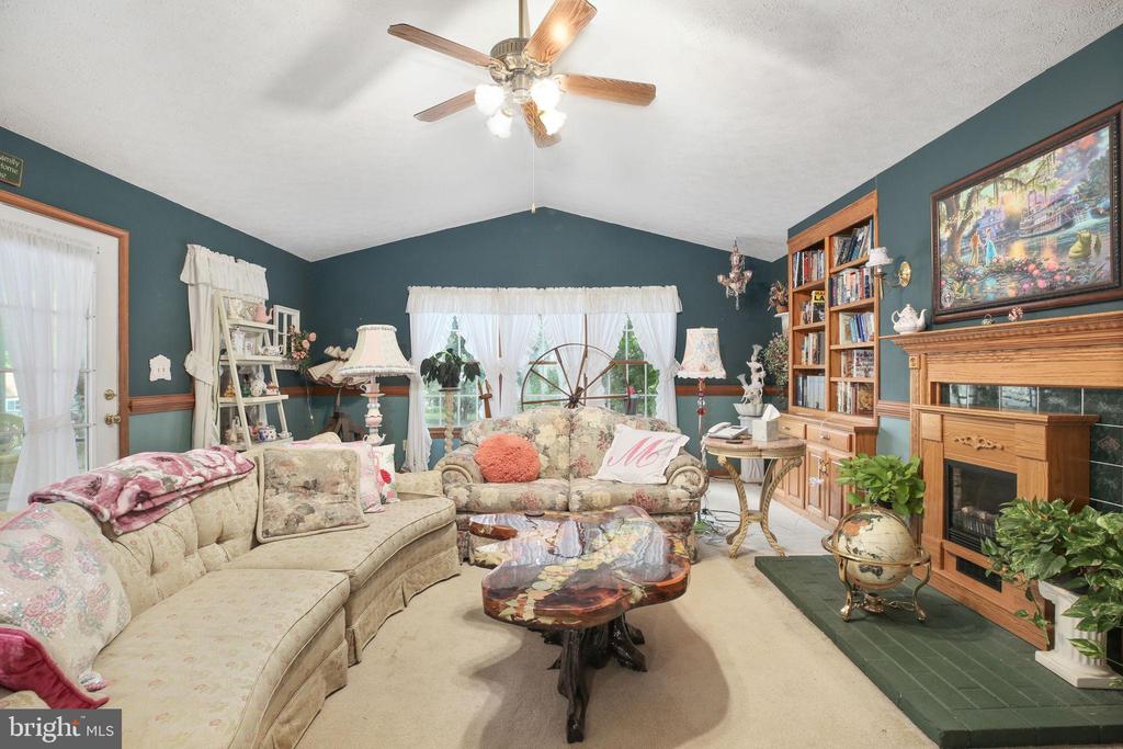 Fredericksburg, Virginia, 22407, United States, 3 Bedrooms Bedrooms, ,3 BathroomsBathrooms,Residential,For Sale,1930345