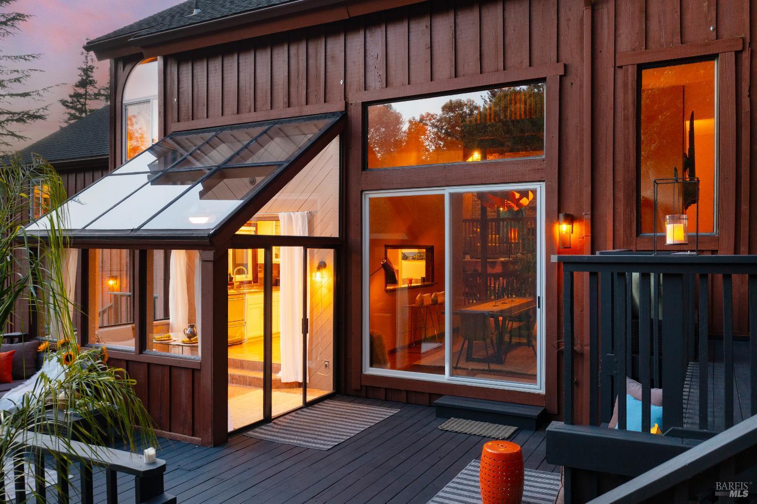 Santa Rosa, California, 95404, United States, 5 Bedrooms Bedrooms, ,4 BathroomsBathrooms,Residential,For Sale,1982692