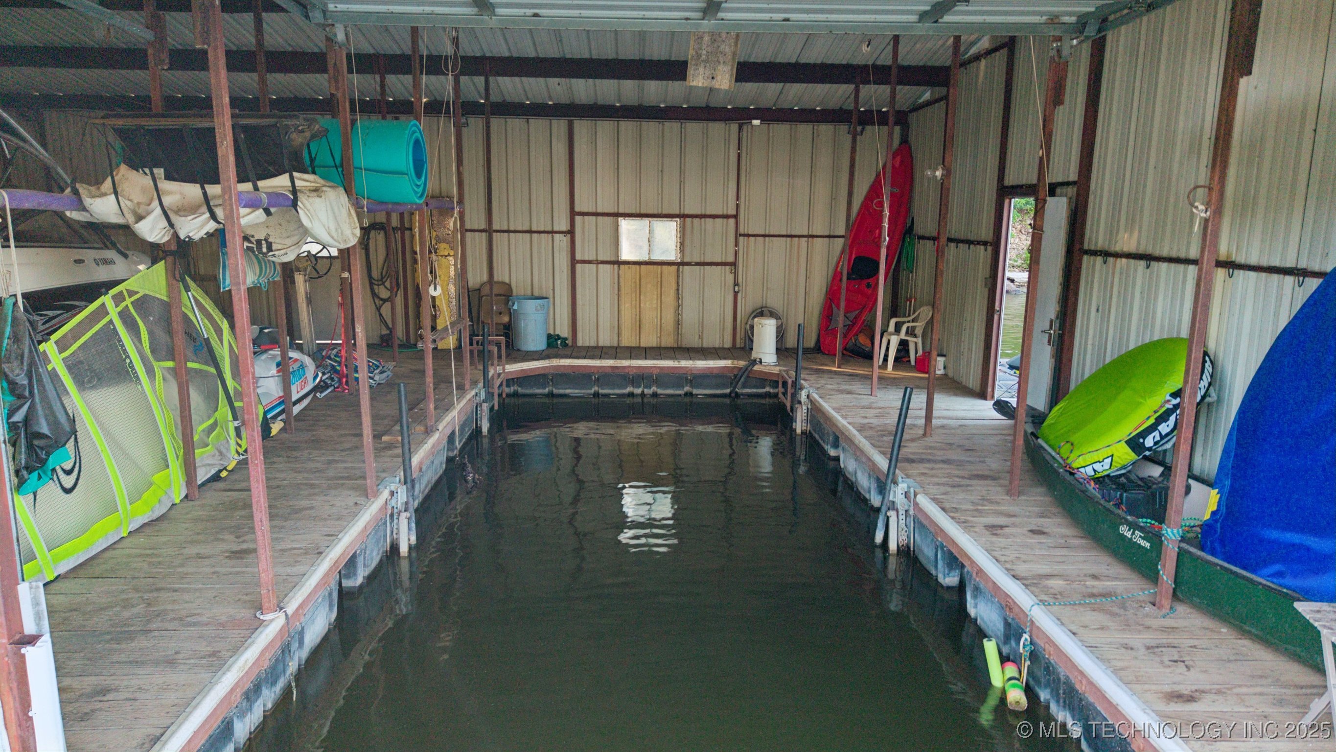 Grove, Oklahoma, 74344, United States, 3 Bedrooms Bedrooms, ,3 BathroomsBathrooms,Residential,For Sale,1900889