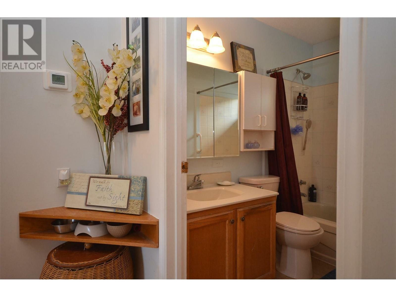 VERNON, British Columbia, V1T 8N5, CA, 3 Bedrooms Bedrooms, ,2 BathroomsBathrooms,Residential,For Sale,1838513
