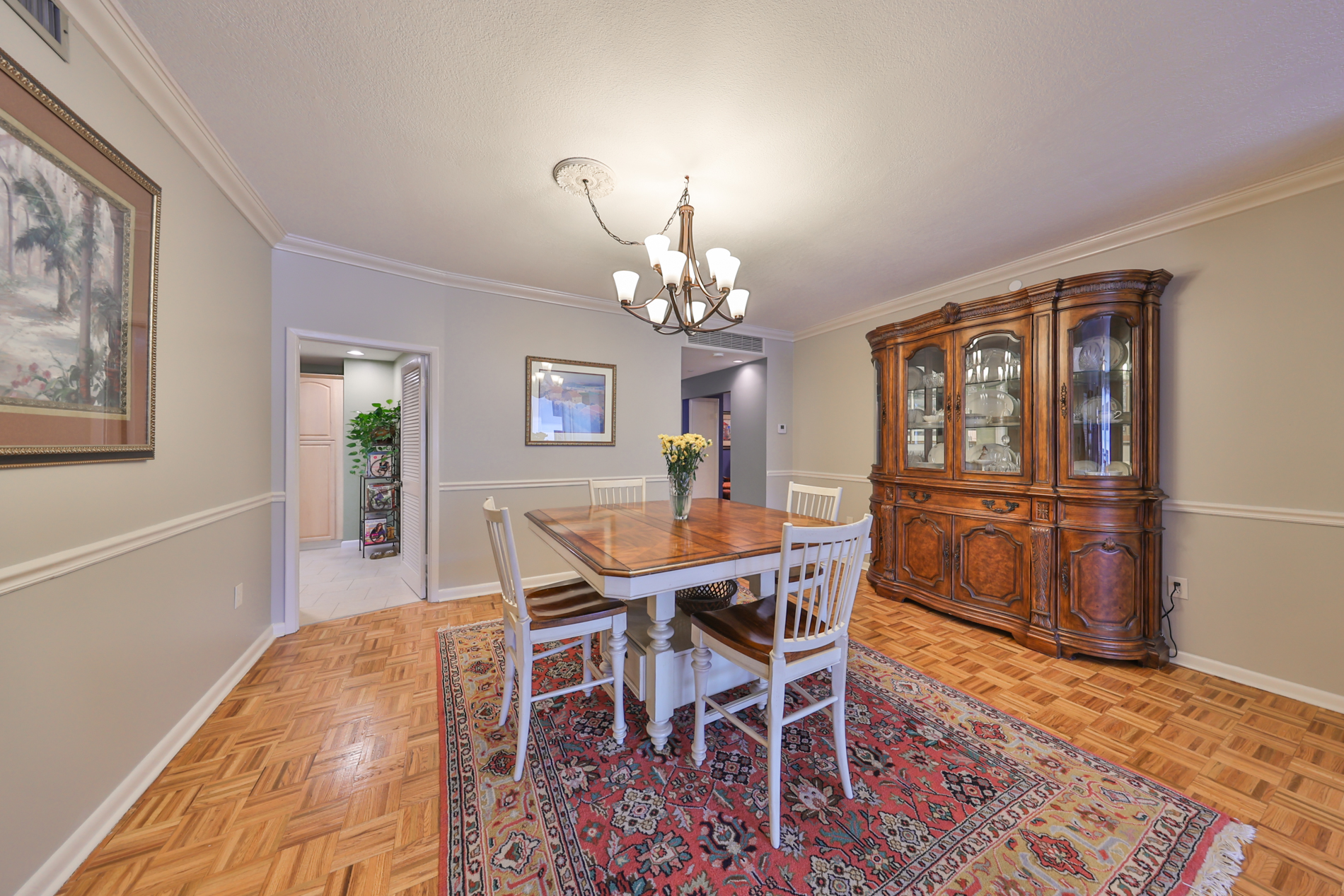 St Petersburg, Florida, 33701, United States, 3 Bedrooms Bedrooms, ,3 BathroomsBathrooms,Residential,For Sale,1924192