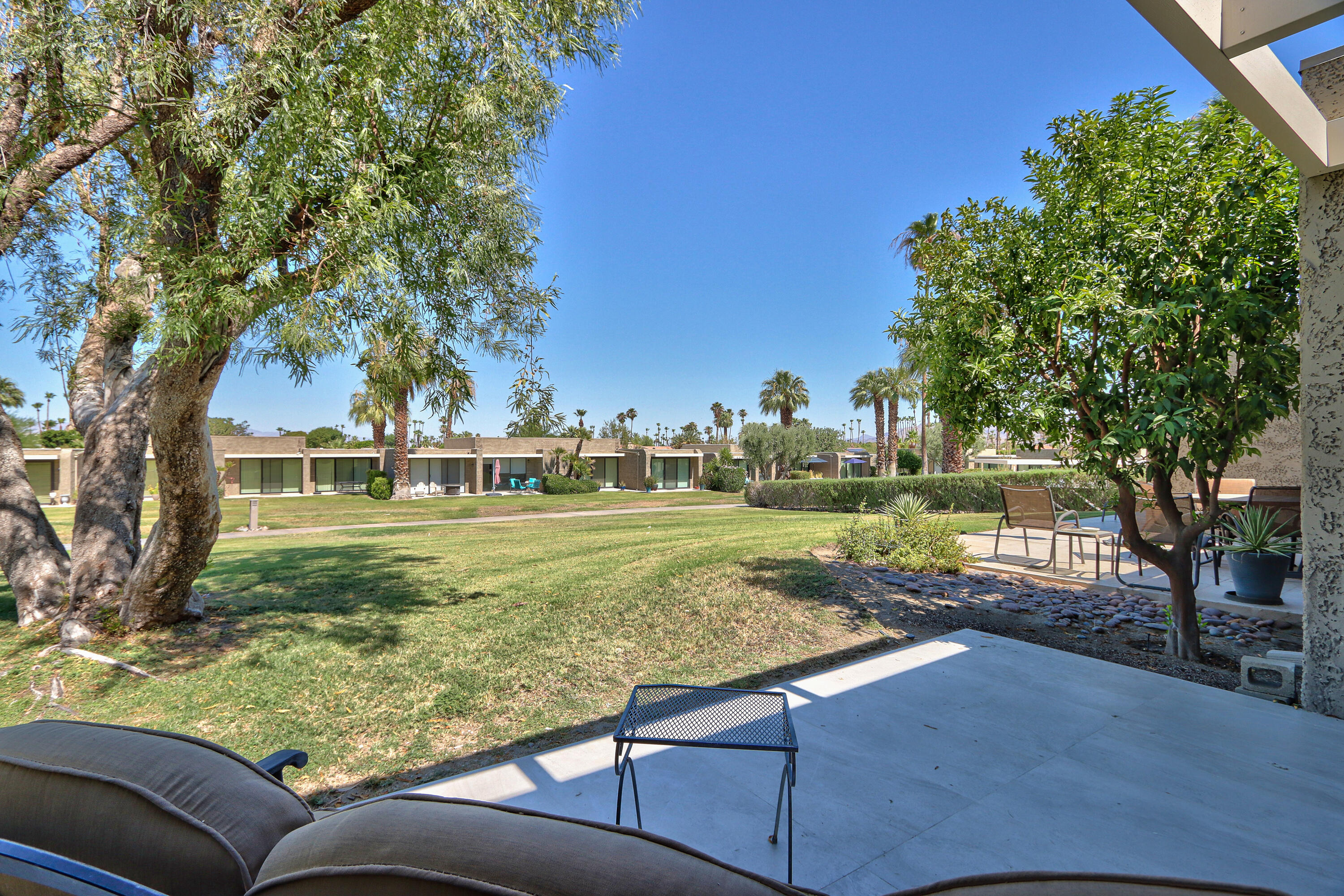 Palm Springs, California, 92262, United States, 2 Bedrooms Bedrooms, ,2 BathroomsBathrooms,Residential,For Sale,1890767