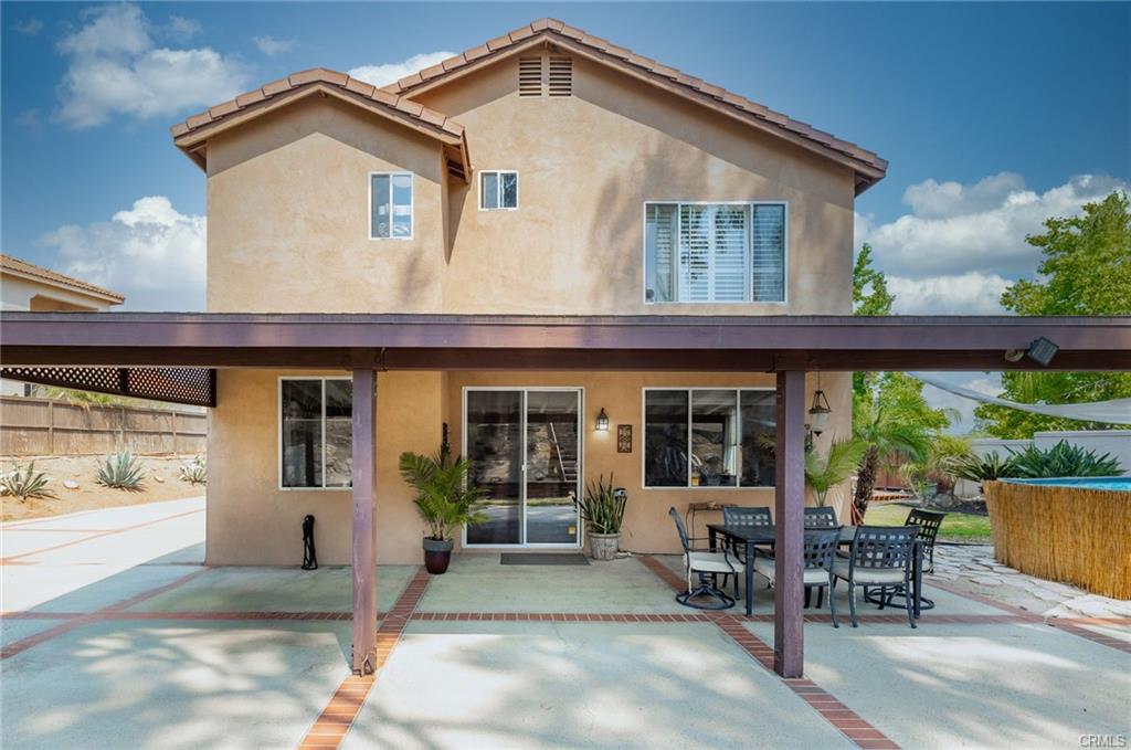 Riverside, California, 92503, United States, 4 Bedrooms Bedrooms, ,2 BathroomsBathrooms,Residential,For Sale,1996402