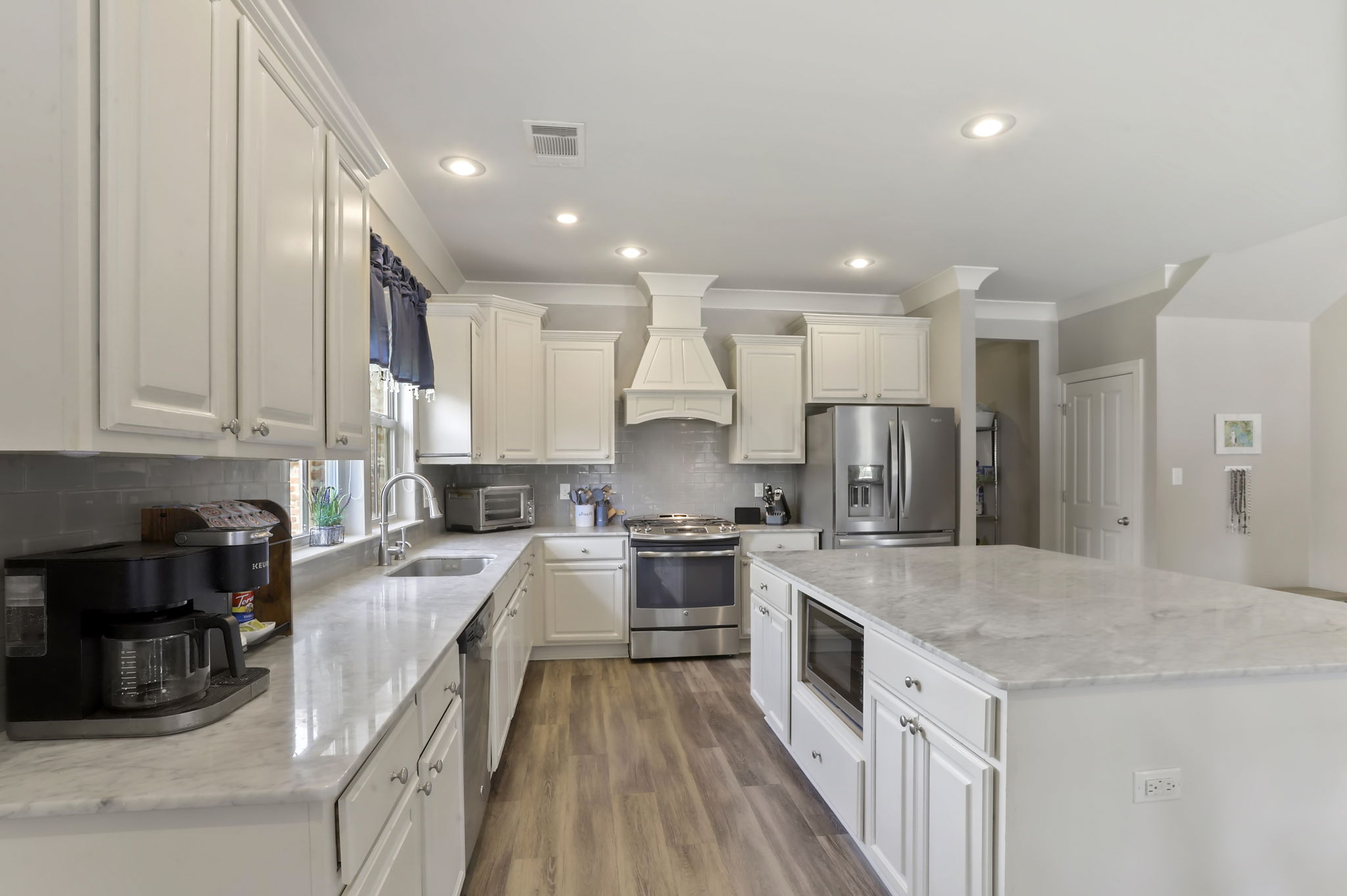 Zachary, Louisiana, 70791, United States, 4 Bedrooms Bedrooms, ,4 BathroomsBathrooms,Residential,For Sale,1868293