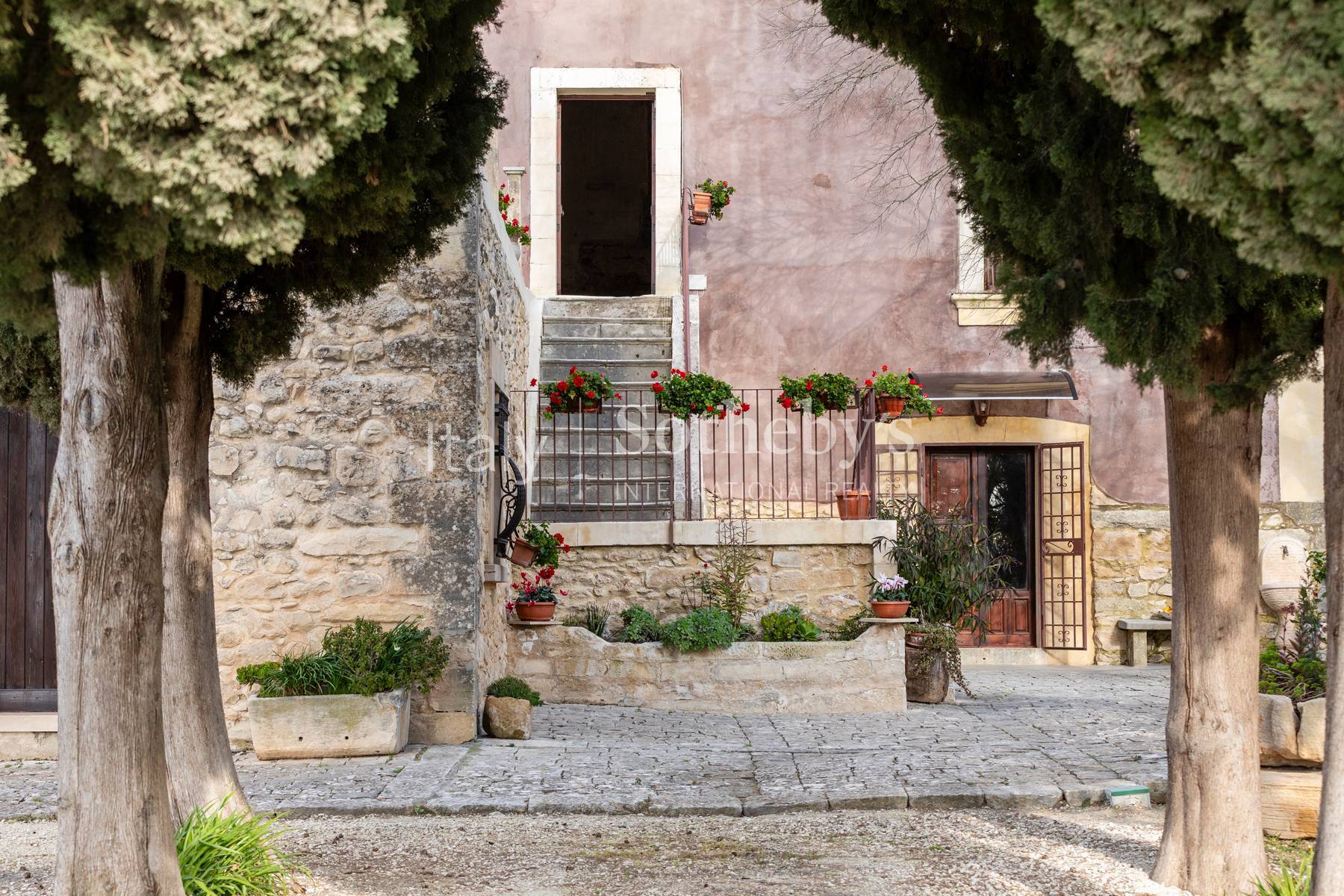  Farmhouse nestled in the Sicilian countryside - 物件實景