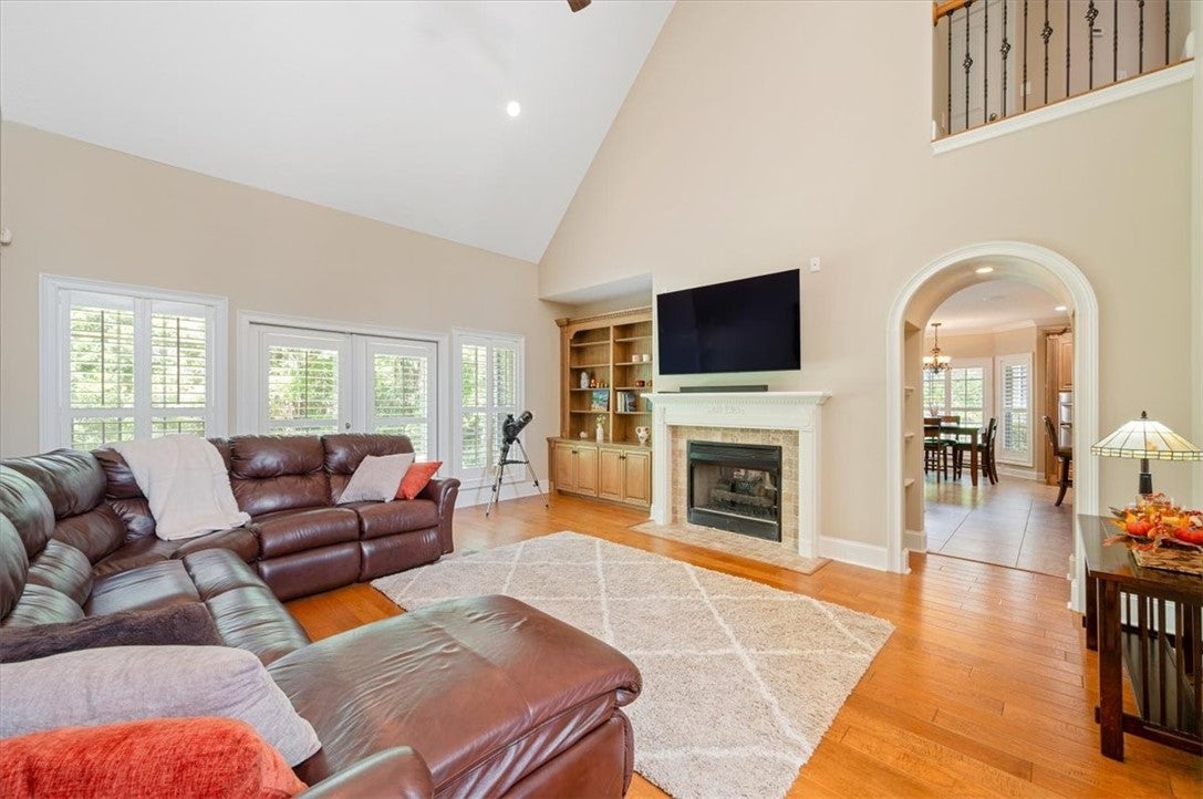 Brunswick, Georgia, 31523, United States, 3 Bedrooms Bedrooms, ,4 BathroomsBathrooms,Residential,For Sale,1991614