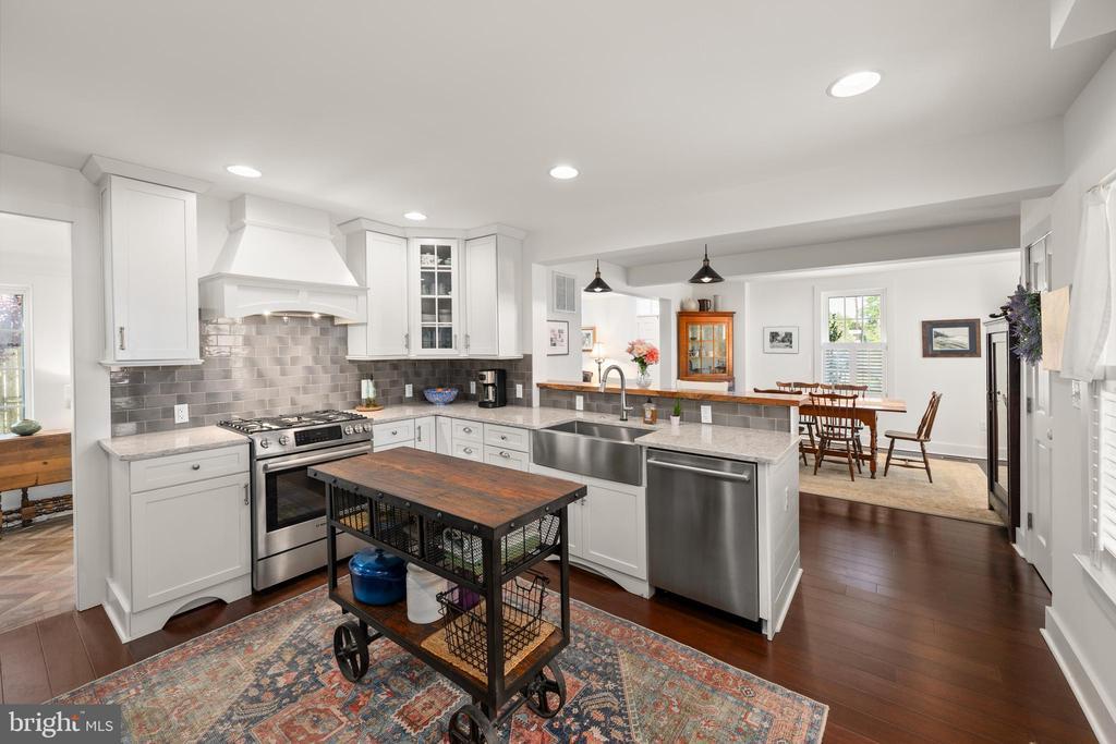 Milton, Delaware, 19968, United States, 4 Bedrooms Bedrooms, ,3 BathroomsBathrooms,Residential,For Sale,1901176