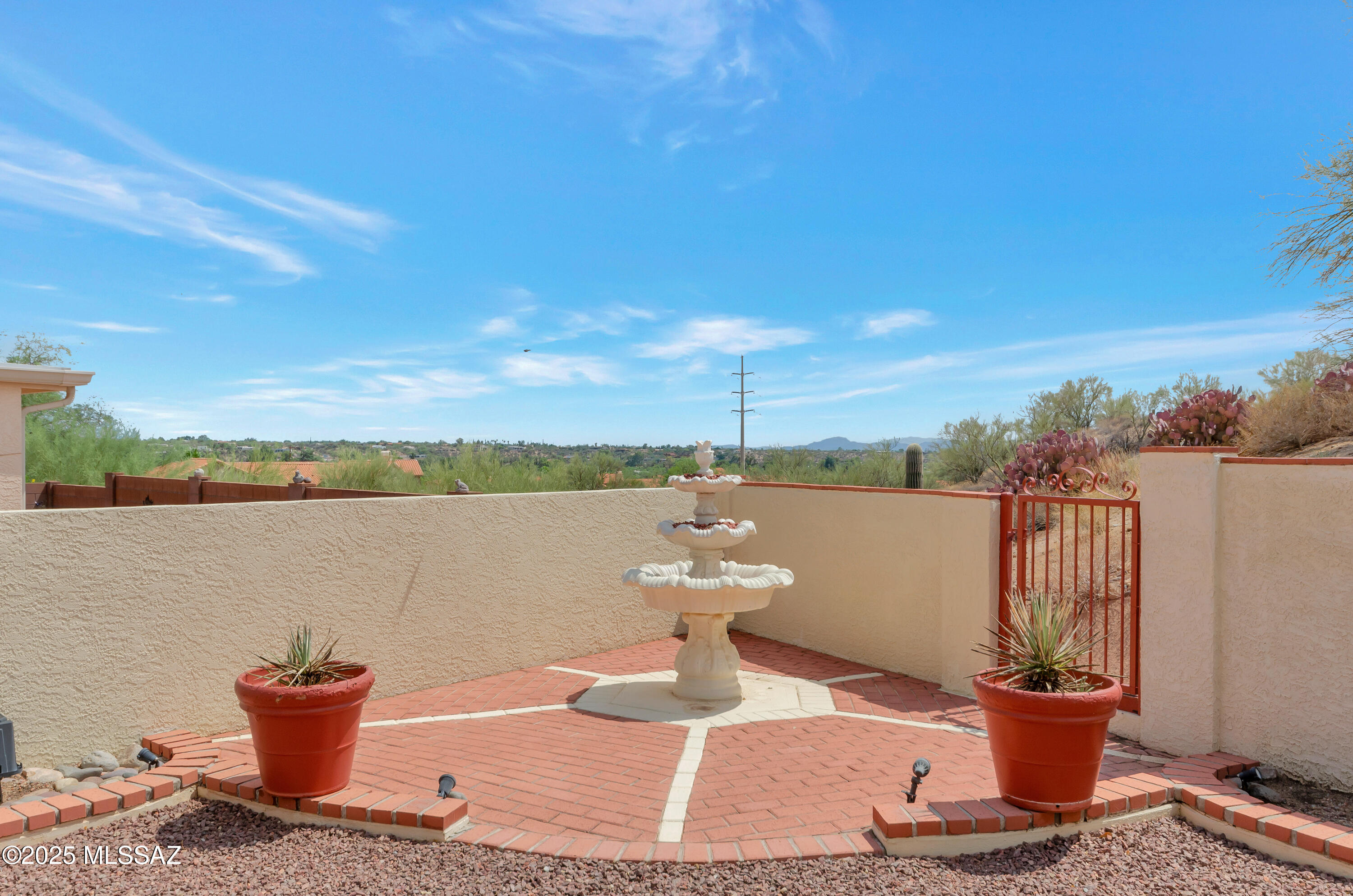 Oro Valley, Arizona, 85737, United States, 4 Bedrooms Bedrooms, ,3 BathroomsBathrooms,Residential,For Sale,1859925