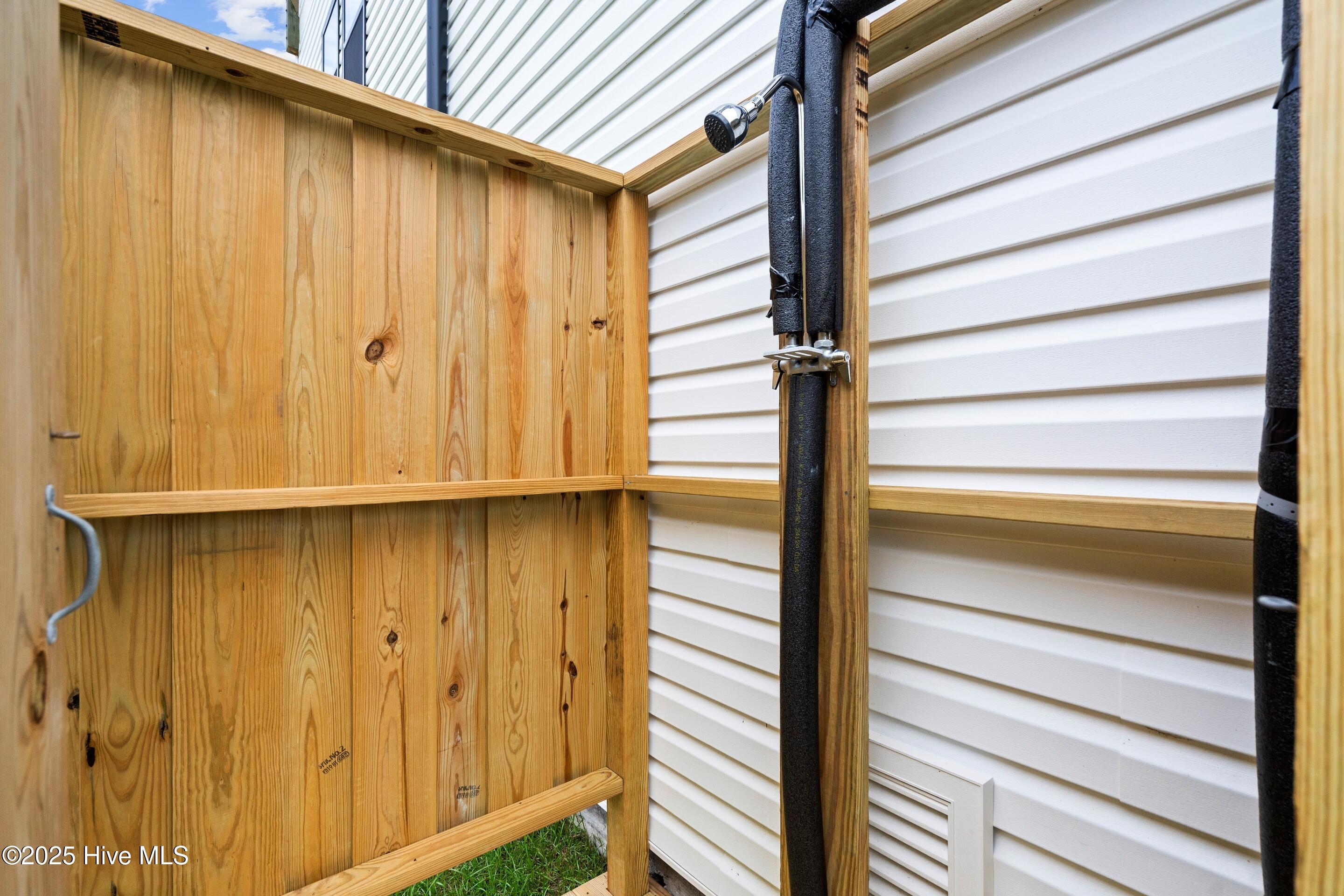 2209 New River Inlet Road 18a, North Topsail Beach, North Carolina, 28460, United States, 4 Bedrooms Bedrooms, ,5 BathroomsBathrooms,Residential,For Sale,2209 New River Inlet Road 18a,1673513