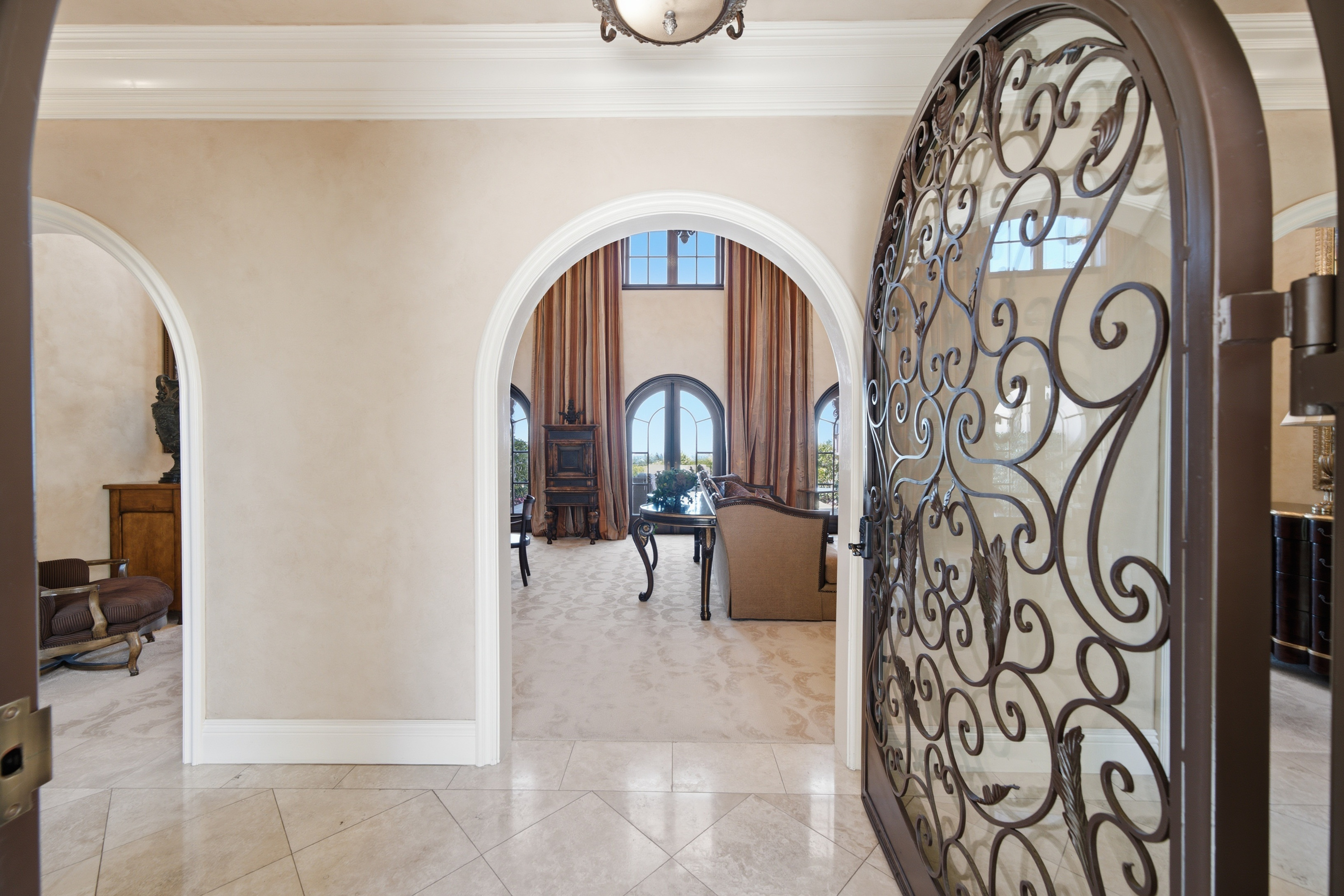  An Entertainer’s Estate with Exceptional Bay Views - 物件實景