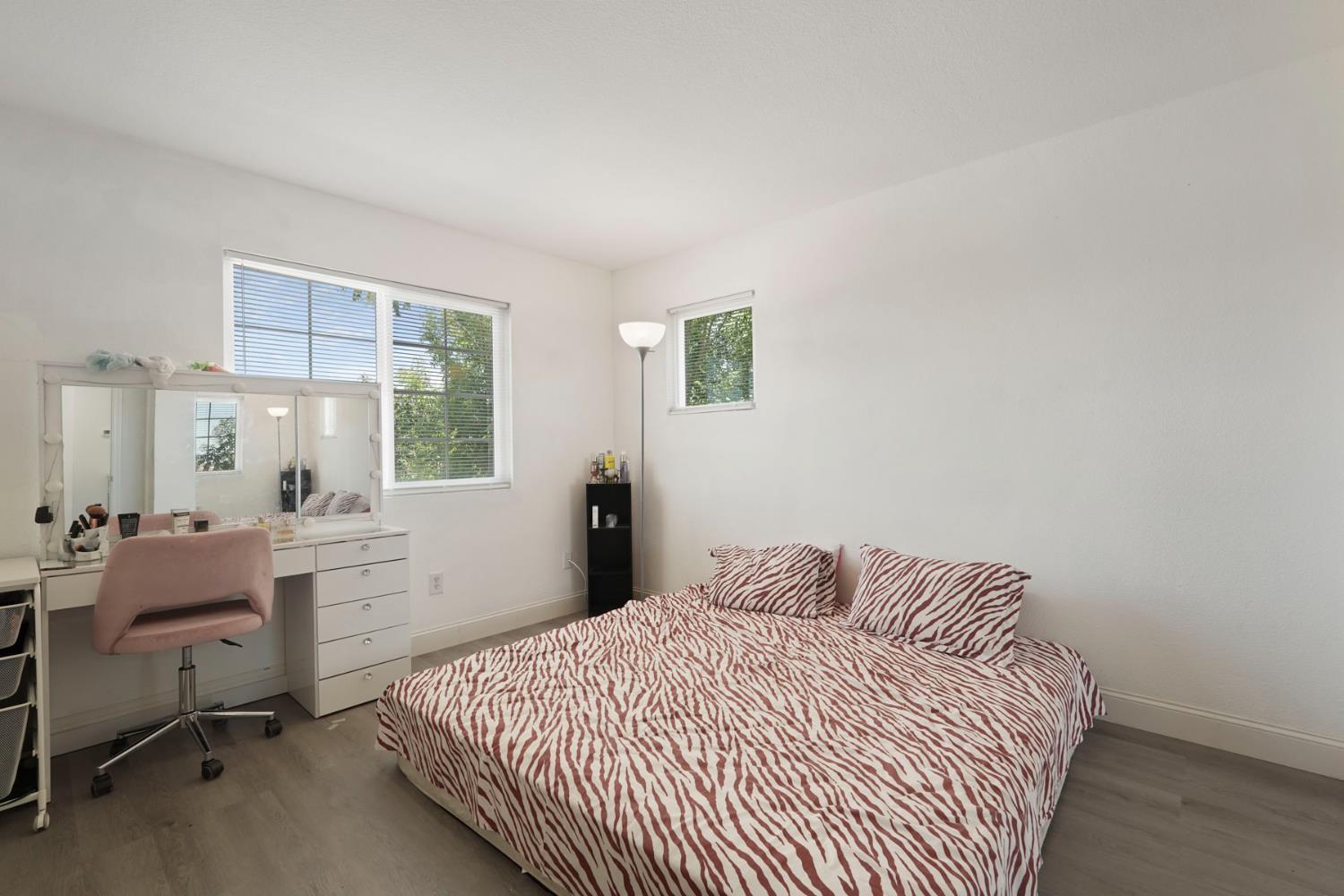 Antioch, California, 94531, United States, 6 Bedrooms Bedrooms, ,3 BathroomsBathrooms,Residential,For Sale,2005490