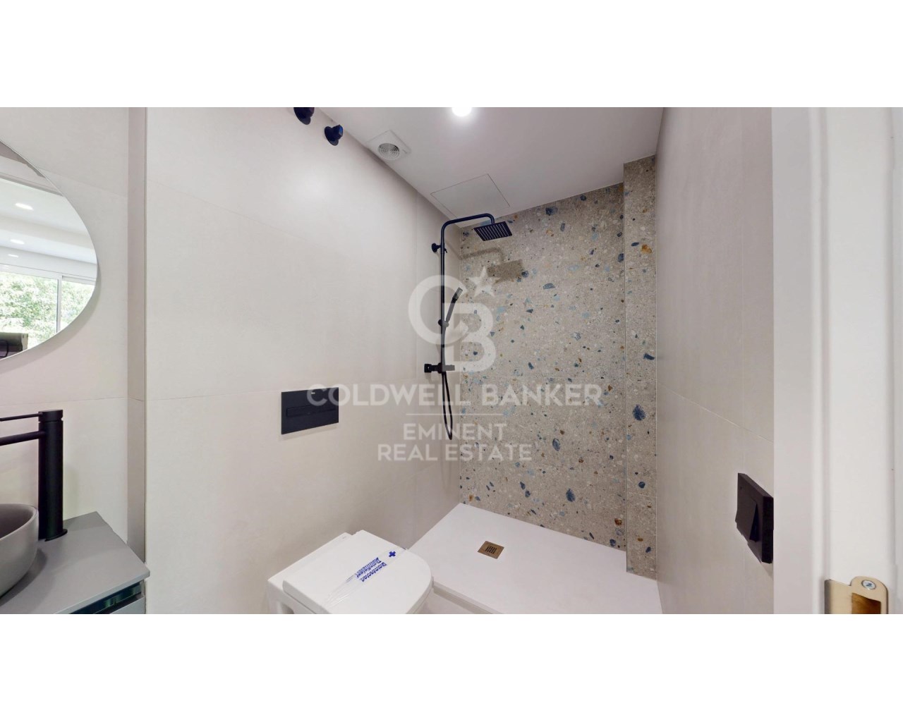 Barcelona, Catalonia, ES, 3 Bedrooms Bedrooms, ,2 BathroomsBathrooms,Residential,For Sale,1744156