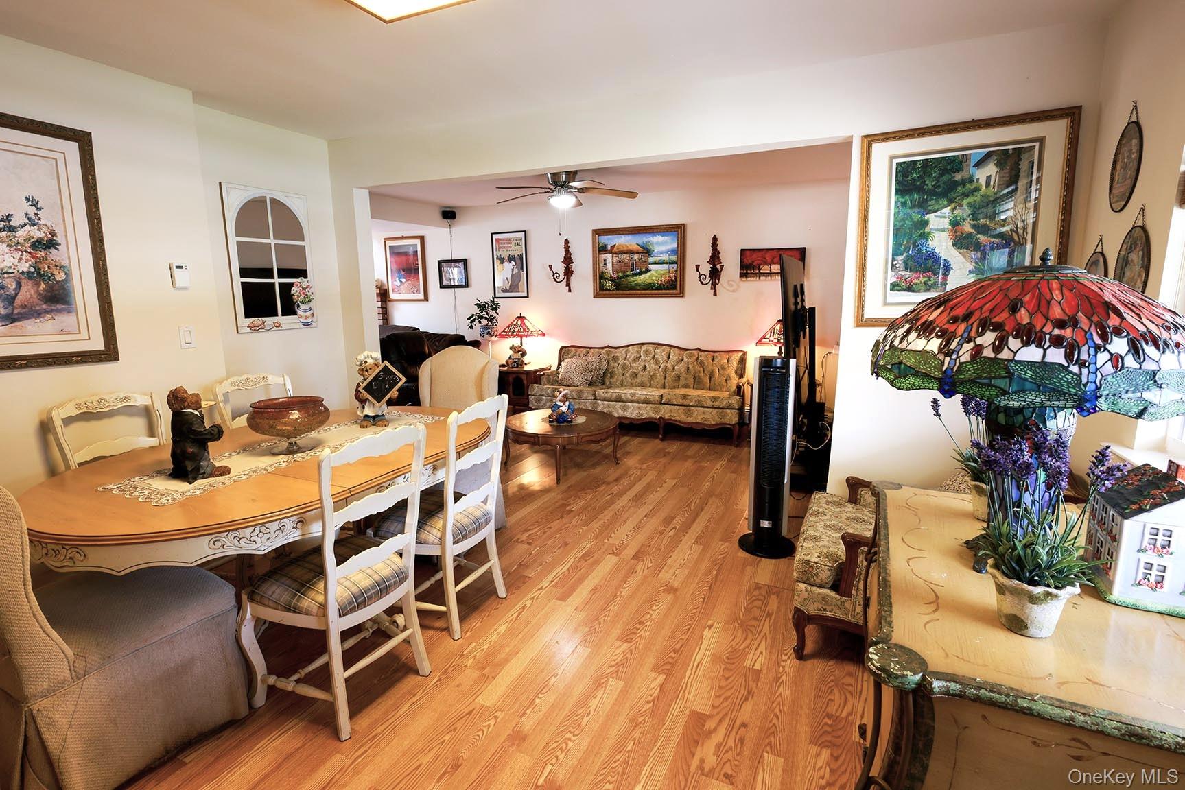 Shirley, New York, 11967, United States, 4 Bedrooms Bedrooms, ,4 BathroomsBathrooms,Residential,For Sale,1901619