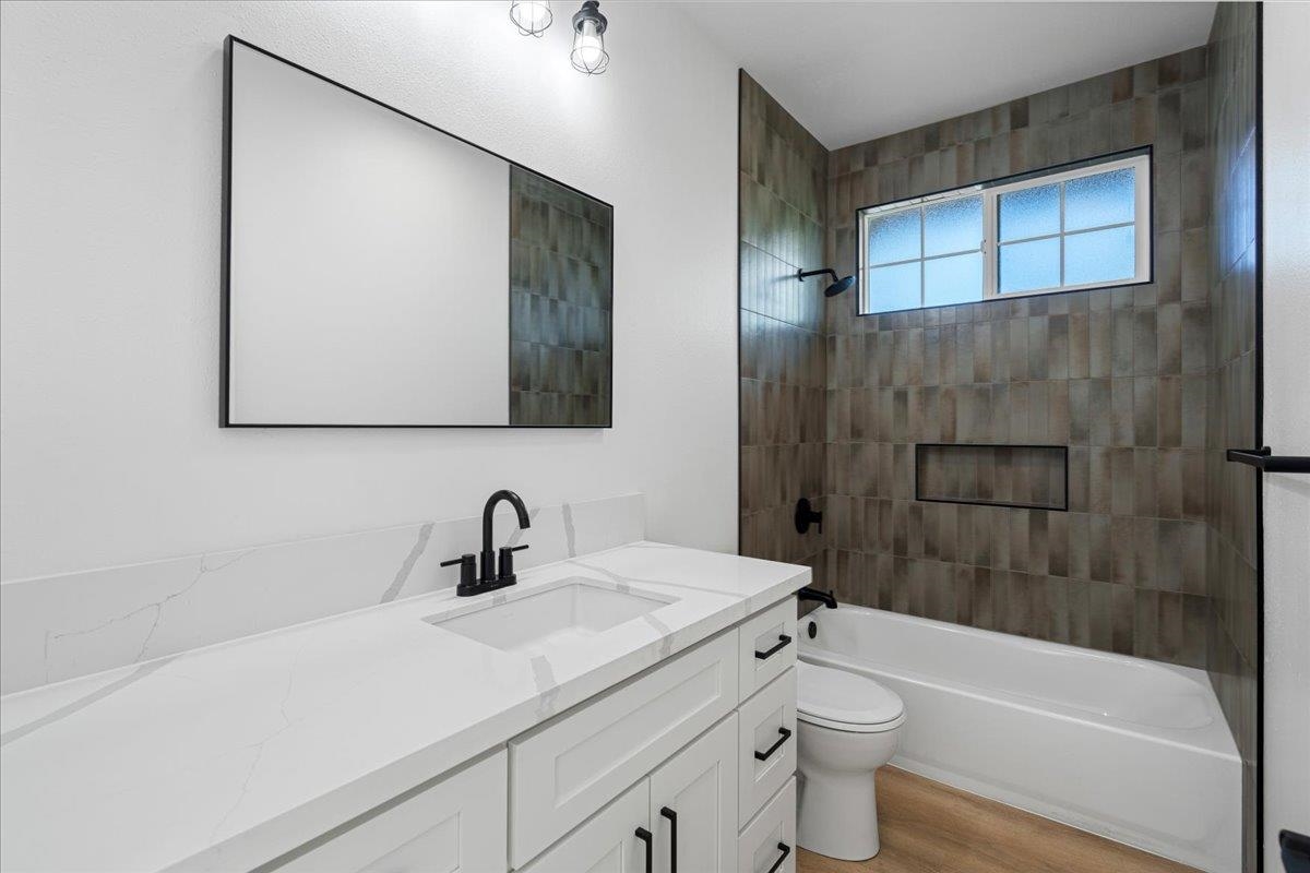 Wailuku, Hawaii, 96793, United States, 3 Bedrooms Bedrooms, ,3 BathroomsBathrooms,Residential,For Sale,1960947