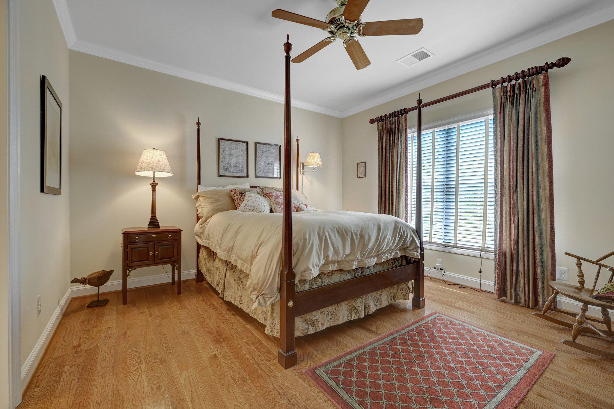  513 John Marshall Drive NE, Vienna, VA, 22180 - 物件實景