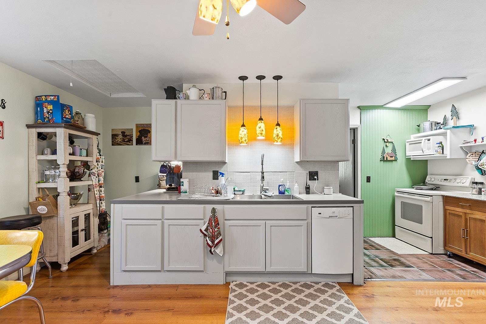 Winchester, Idaho, 83555, United States, 2 Bedrooms Bedrooms, ,2 BathroomsBathrooms,Residential,For Sale,1982672