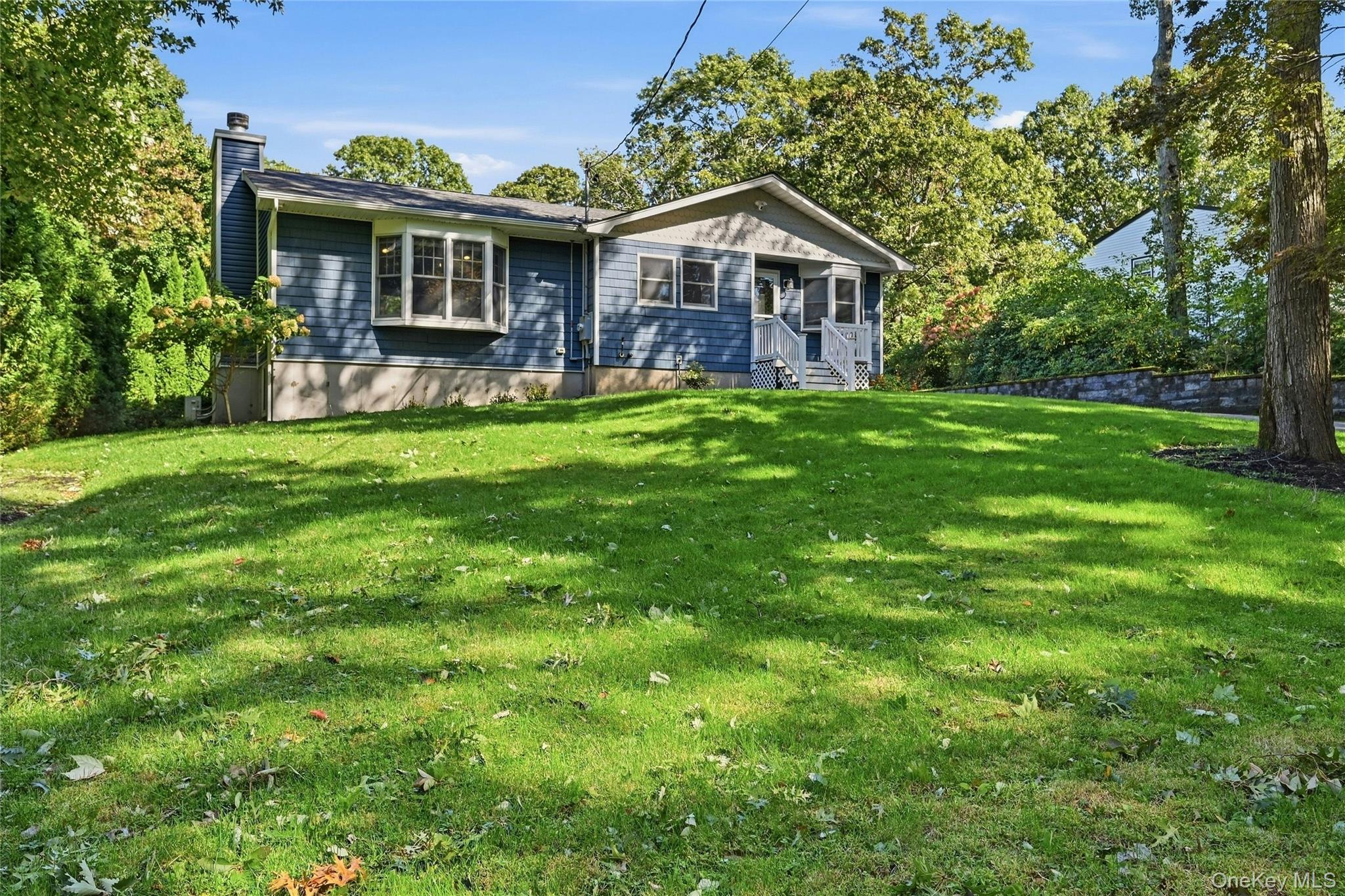  82 Oakwood Drive, Wading River, NY, 11792 - 物件實景