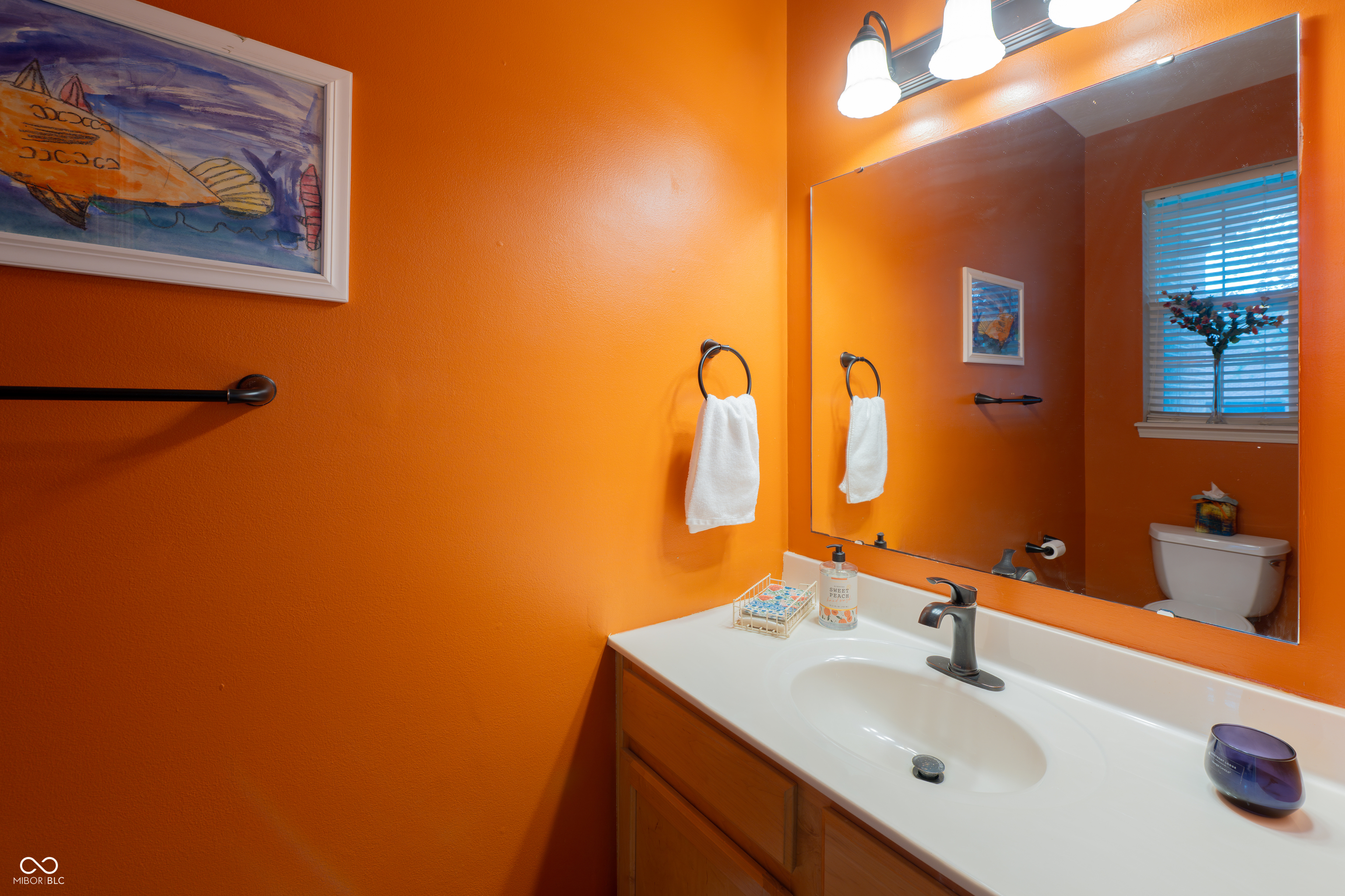 Carmel, Indiana, 46033, United States, 4 Bedrooms Bedrooms, ,4 BathroomsBathrooms,Residential,For Sale,1975371