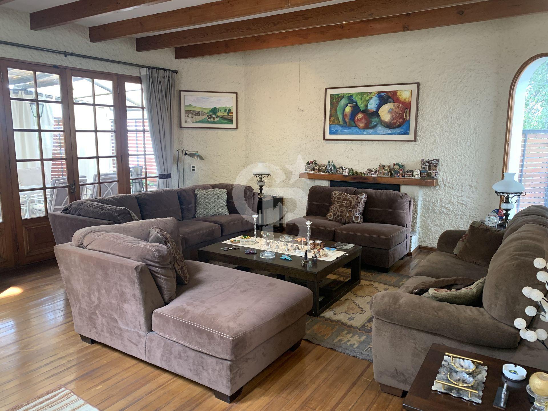 La Reina, Chile, 5 Bedrooms Bedrooms, ,6 BathroomsBathrooms,Residential,For Sale,1970888