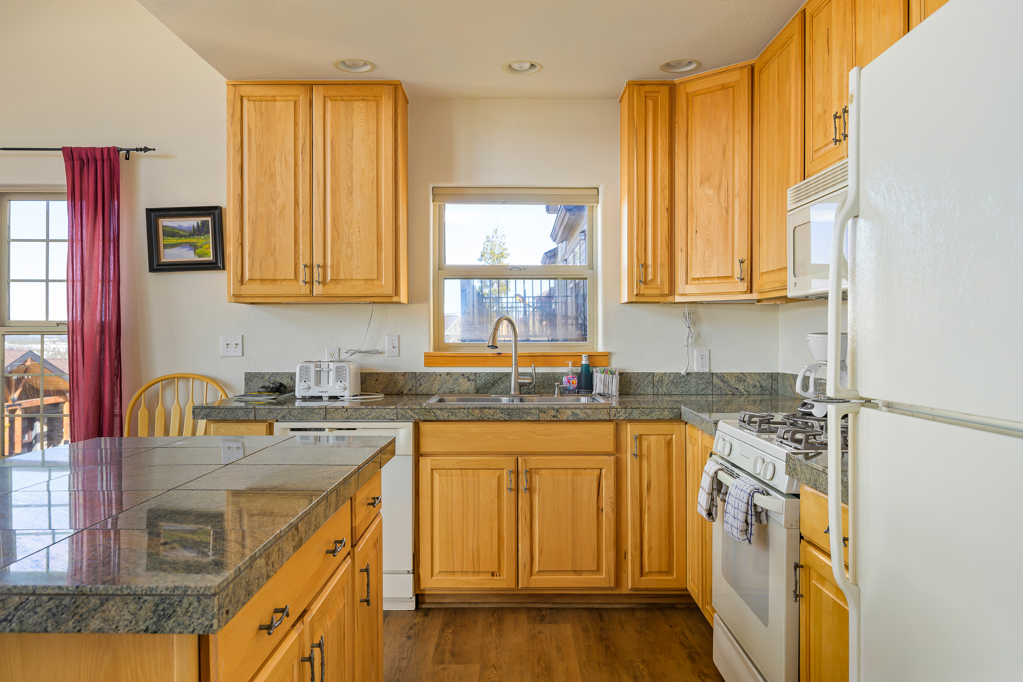 Fraser, Colorado, 80442, United States, 3 Bedrooms Bedrooms, ,Residential,For Sale,1763036