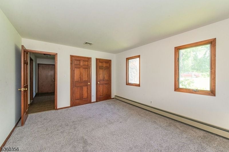 Montville Twp., New Jersey, 07082, United States, 4 Bedrooms Bedrooms, ,3 BathroomsBathrooms,Residential,For Sale,1834822