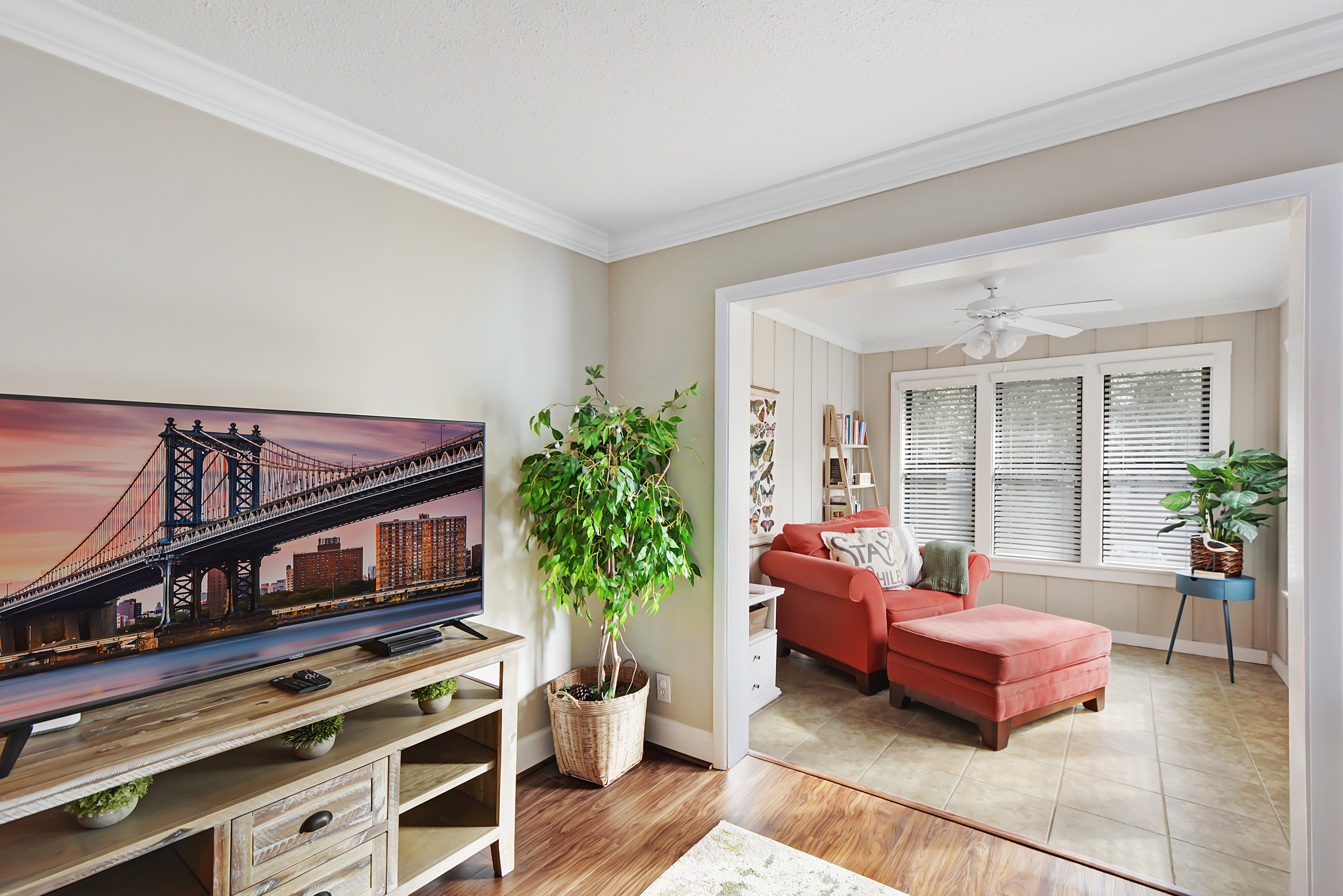  2511 Demere Road #8 - 物件實景