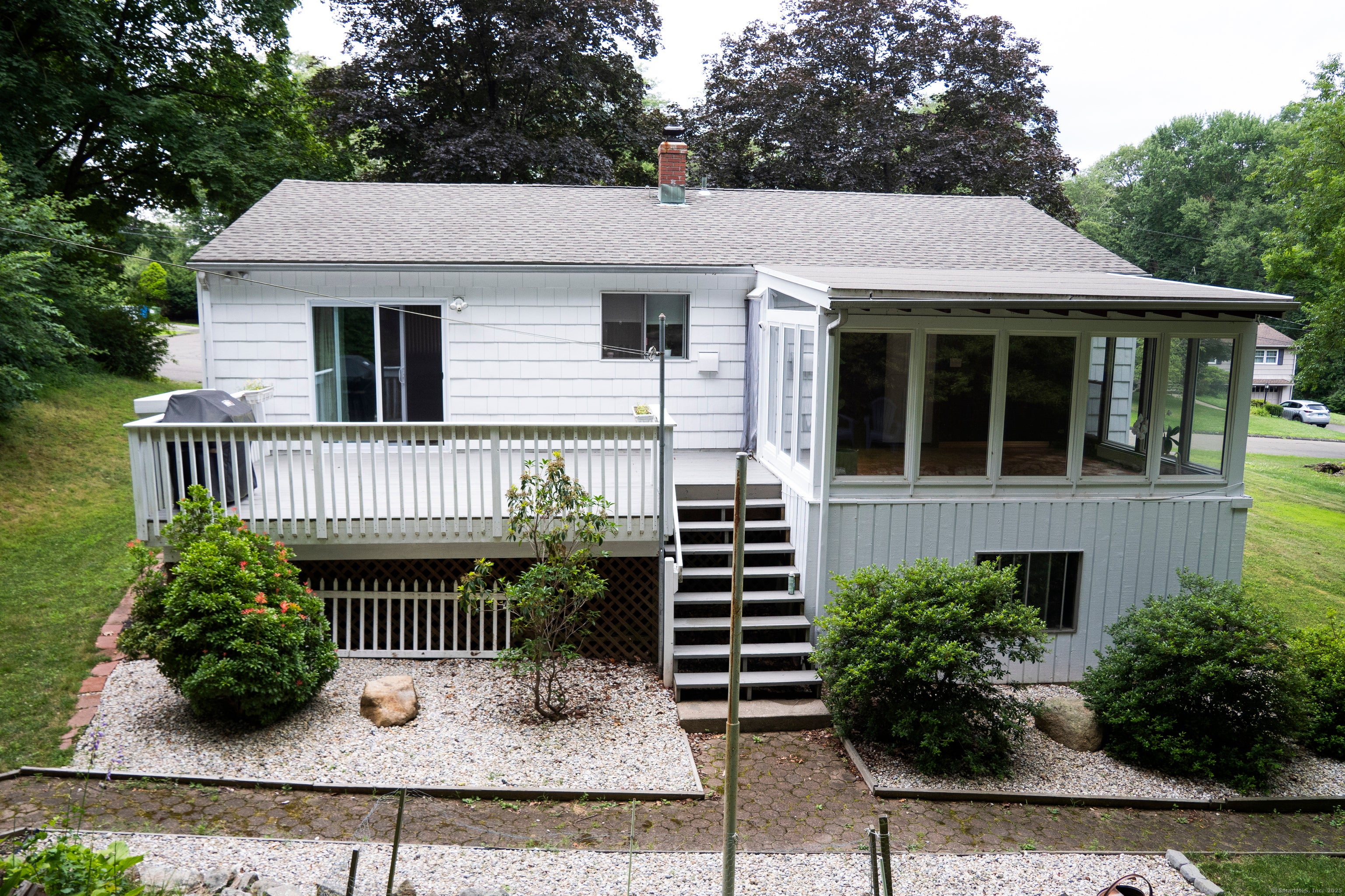 Trumbull, Connecticut, 06611, United States, 3 Bedrooms Bedrooms, ,3 BathroomsBathrooms,Residential,For Sale,1937031