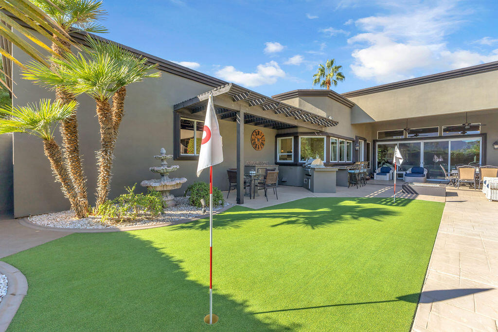 La Quinta, California, 92253, United States, 4 Bedrooms Bedrooms, ,2 BathroomsBathrooms,Residential,For Sale,1987635