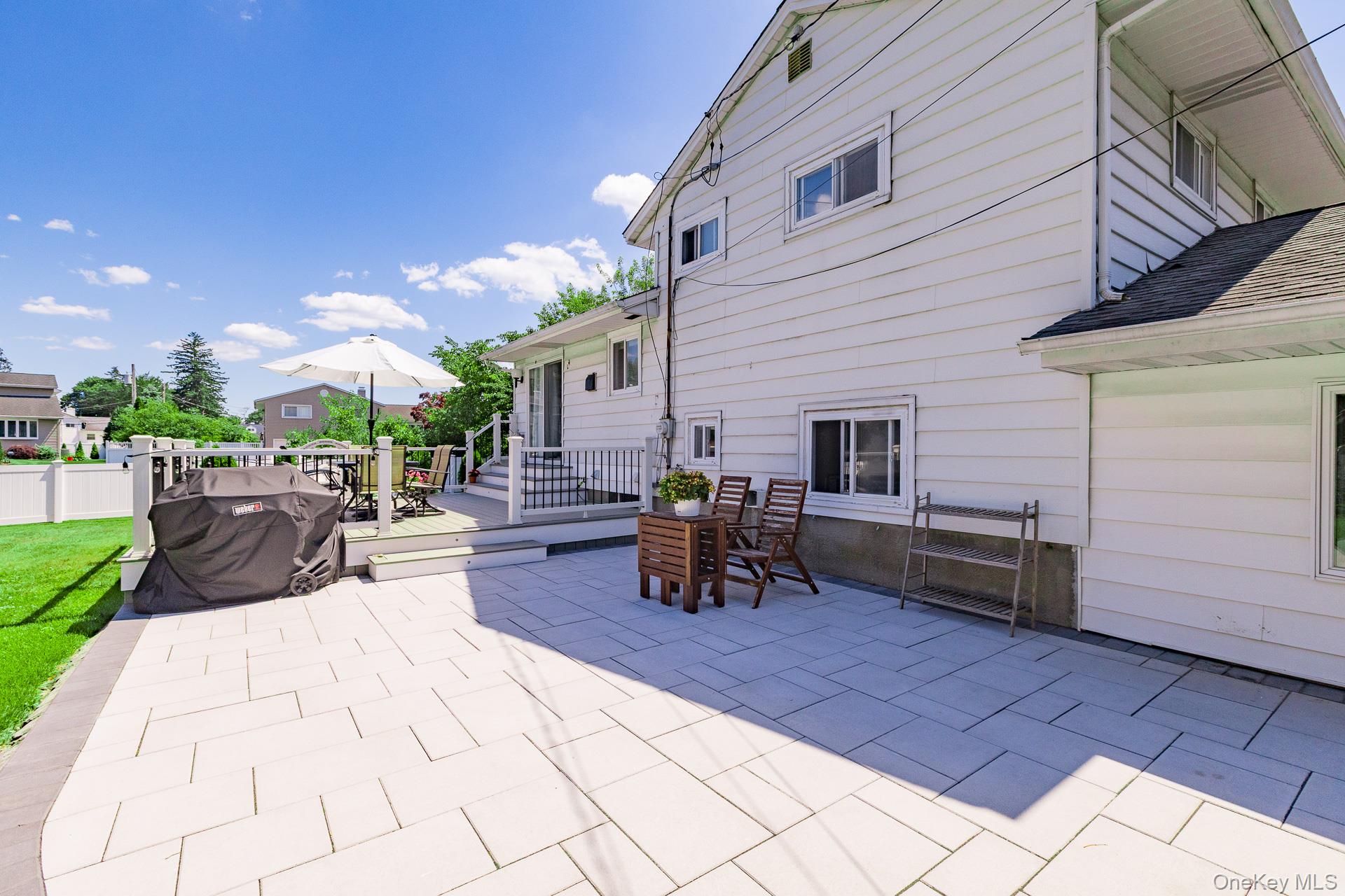  21 Pinetree Avenue, Hicksville, NY, 11801 - 物件實景
