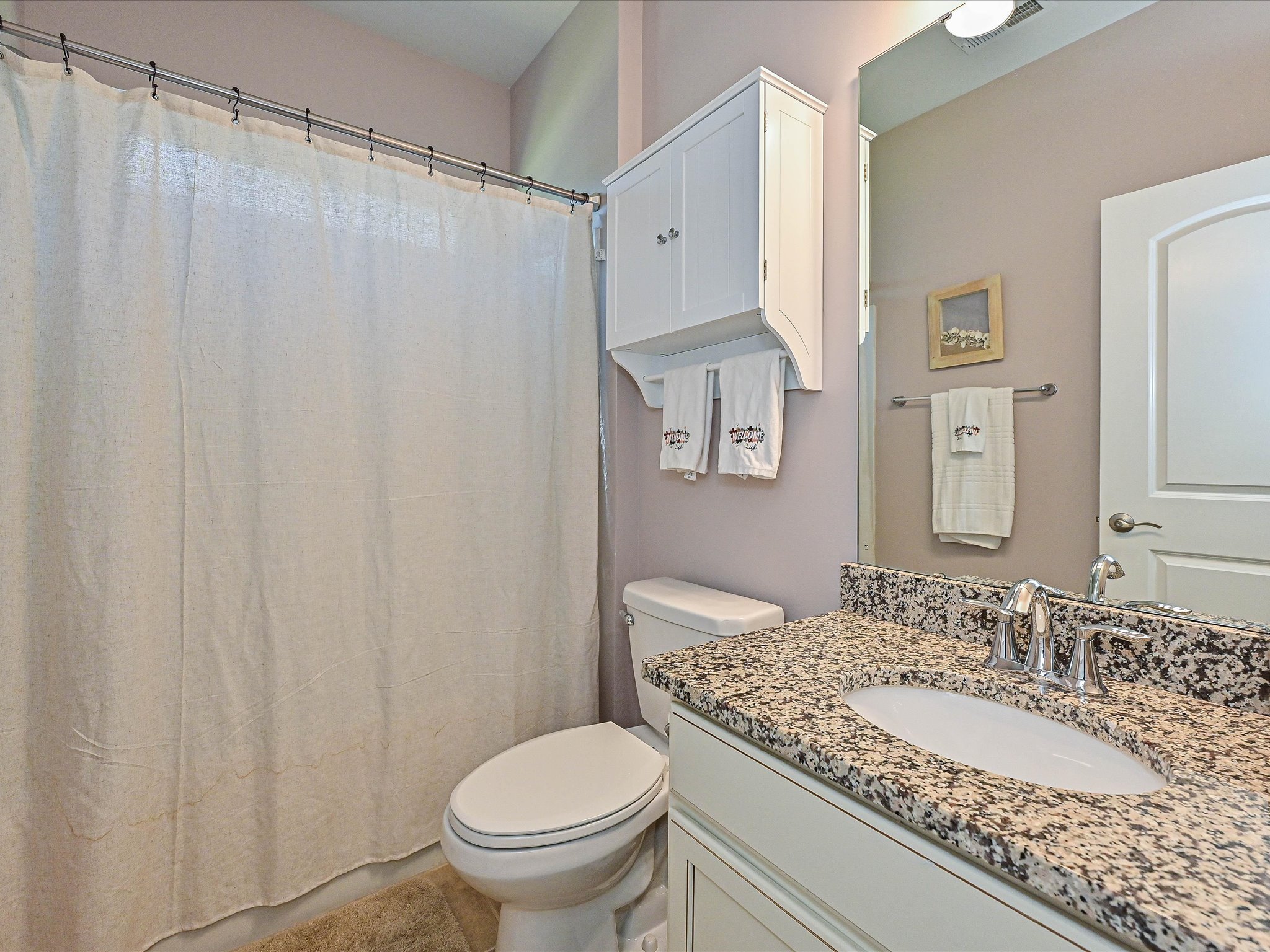 Mount Holly, North Carolina, 28120, United States, 4 Bedrooms Bedrooms, ,3 BathroomsBathrooms,Residential,For Sale,2049218