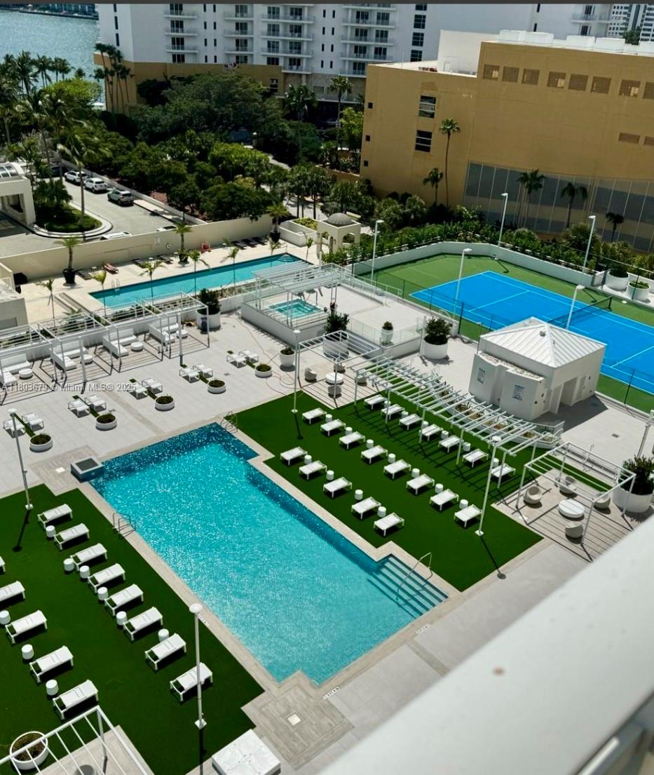 Miami, Florida, 33131, United States, 2 Bedrooms Bedrooms, ,2 BathroomsBathrooms,Residential,For Sale,1827801