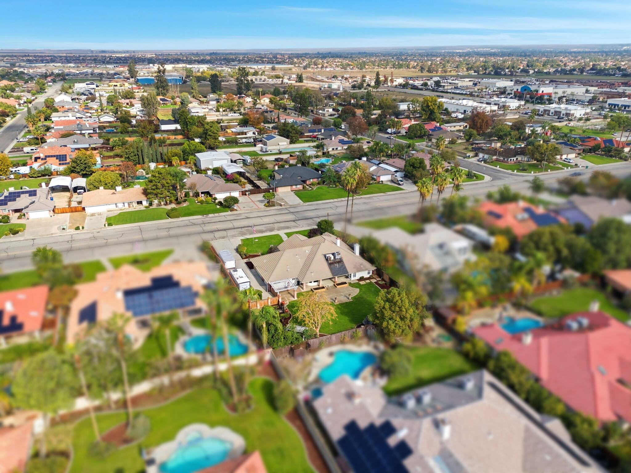 Bakersfield, California, 93314, United States, 4 Bedrooms Bedrooms, ,3 BathroomsBathrooms,Residential,For Sale,1996652