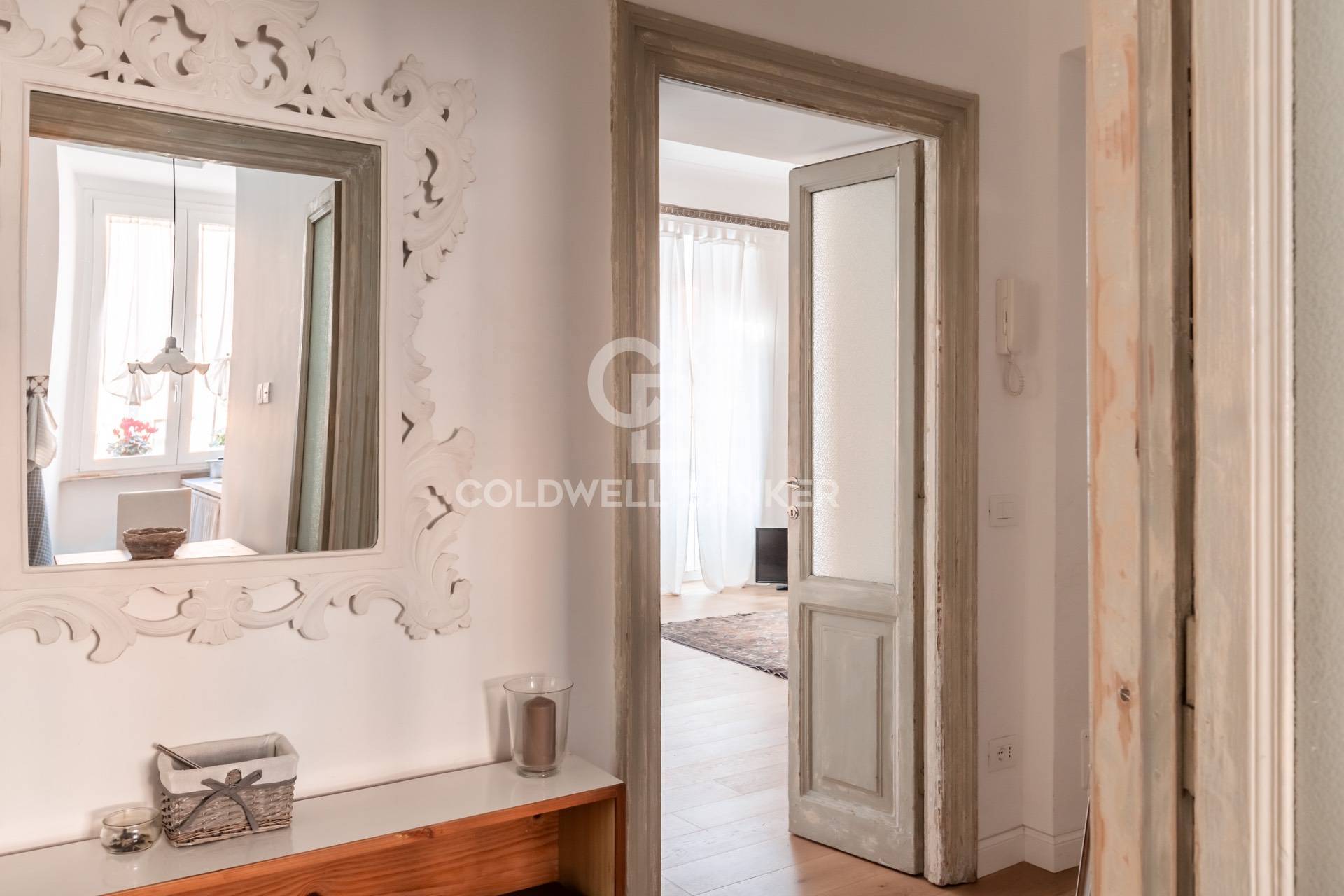 Roma, Roma, 00100, IT, 2 Bedrooms Bedrooms, ,1 BathroomBathrooms,Residential,For Sale,1720839