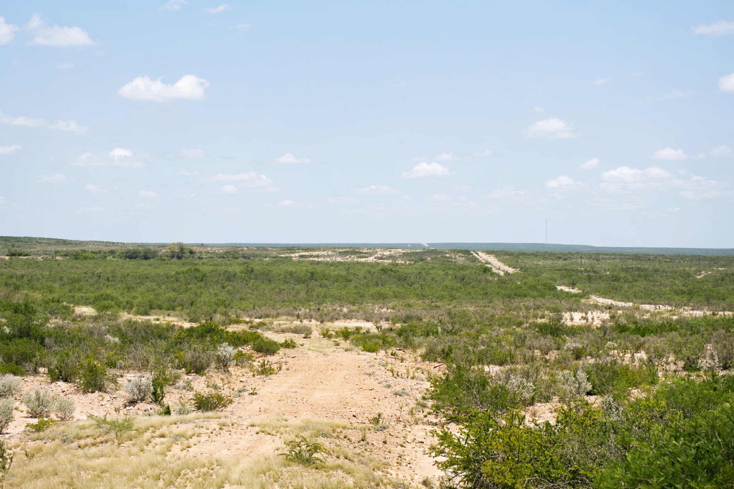  3,640+/- Acre Rosita Lake Ranch - 物件實景