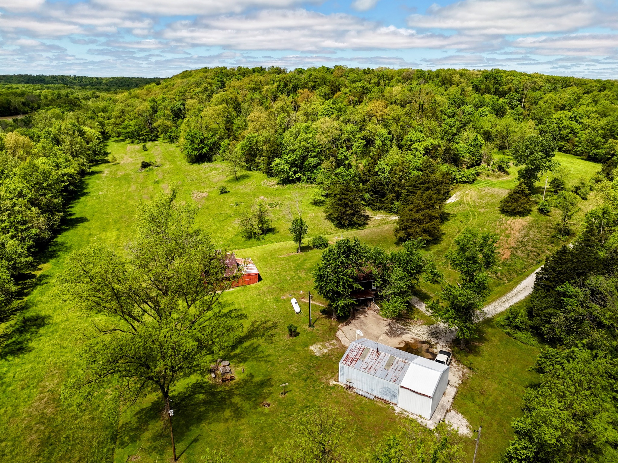 Center, Missouri, 63436, United States, 3 Bedrooms Bedrooms, ,1 BathroomBathrooms,Residential,For Sale,2043606