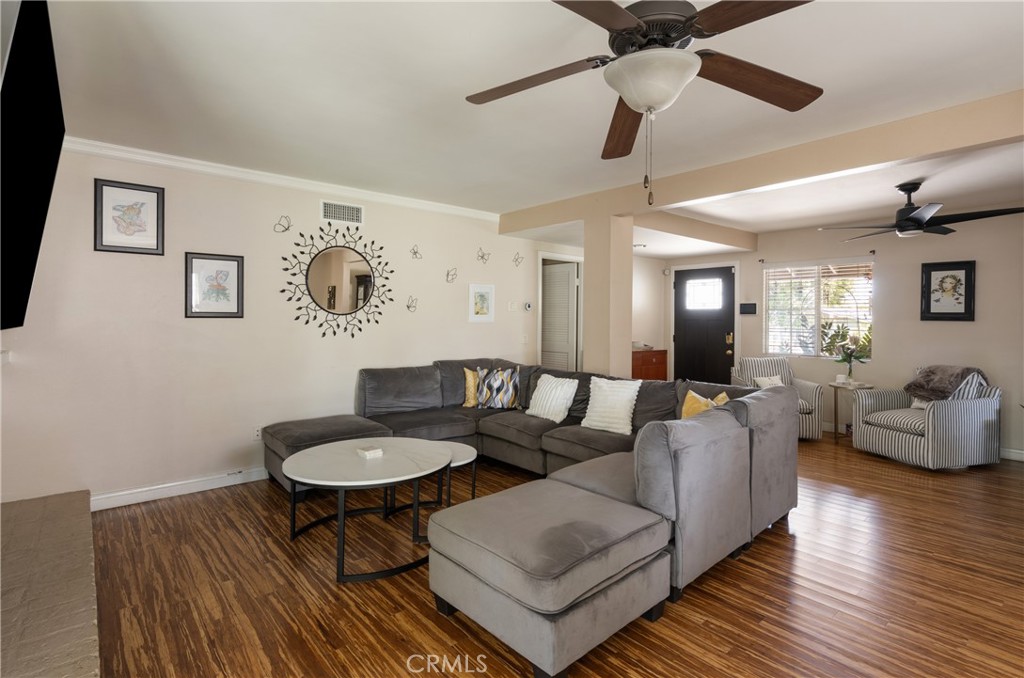 Corona, California, 92882, United States, 3 Bedrooms Bedrooms, ,2 BathroomsBathrooms,Residential,For Sale,2049175