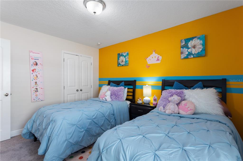 Davenport, Florida, 33837, United States, 5 Bedrooms Bedrooms, ,5 BathroomsBathrooms,Residential,For Sale,1999556