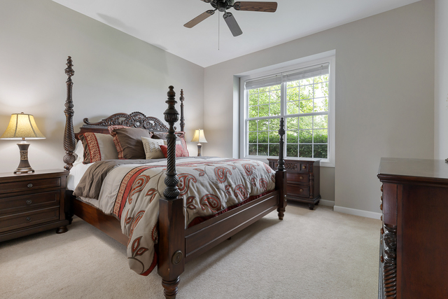 St Charles, Illinois, 60175, United States, 5 Bedrooms Bedrooms, ,3 BathroomsBathrooms,Residential,For Sale,1935414