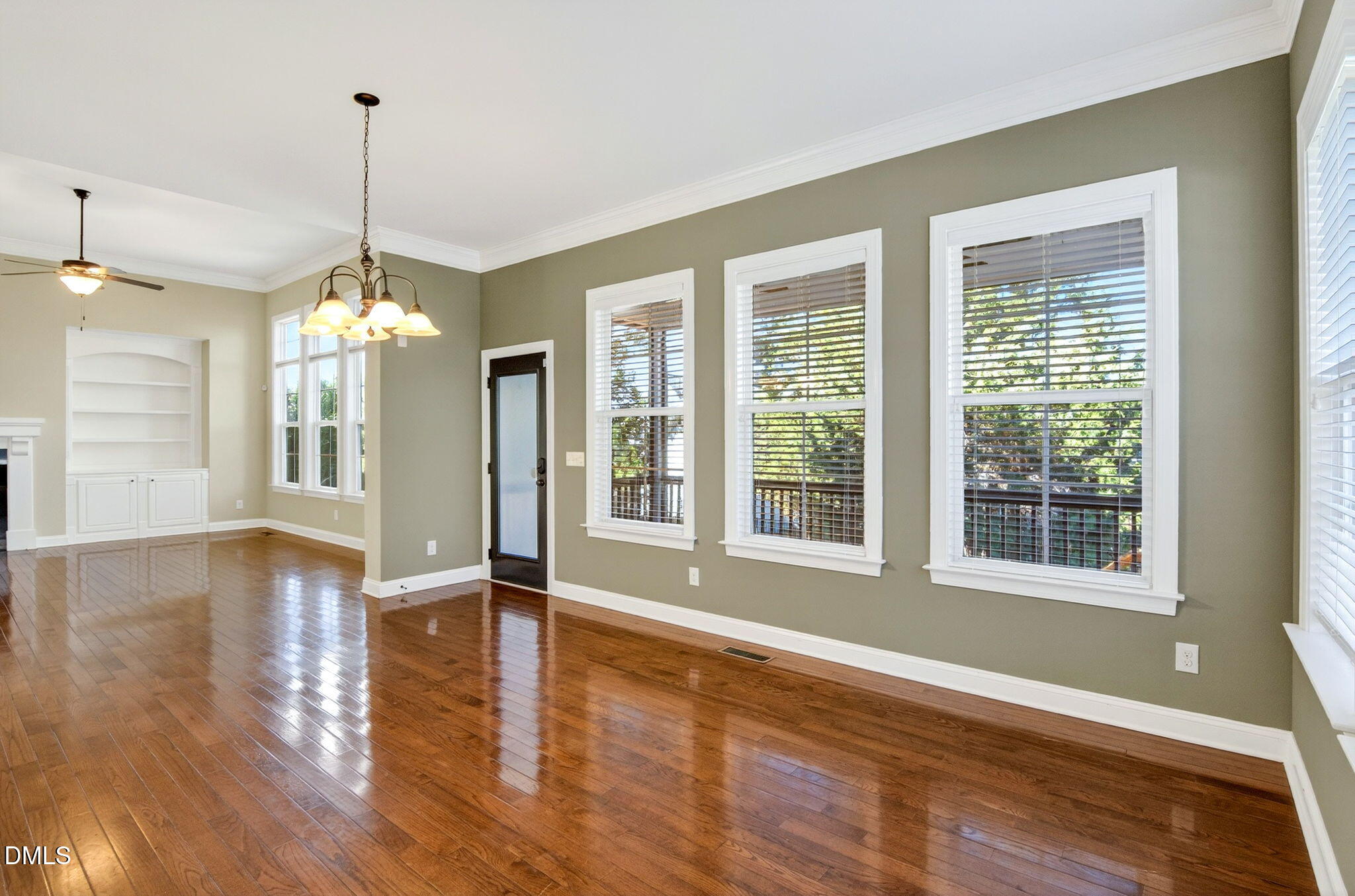 Wake Forest, North Carolina, 27587, United States, 4 Bedrooms Bedrooms, ,4 BathroomsBathrooms,Residential,For Sale,1991002